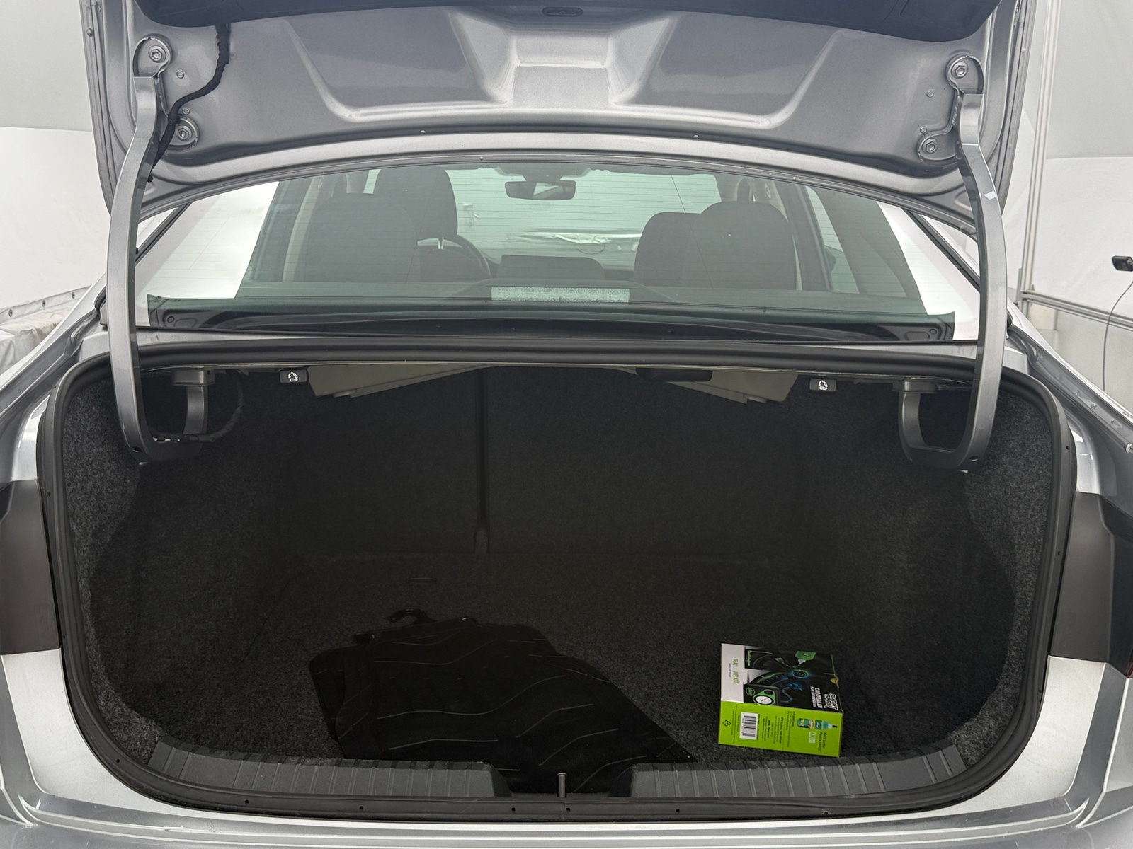 Thumbnail: 2025 Volkswagen Jetta - 7