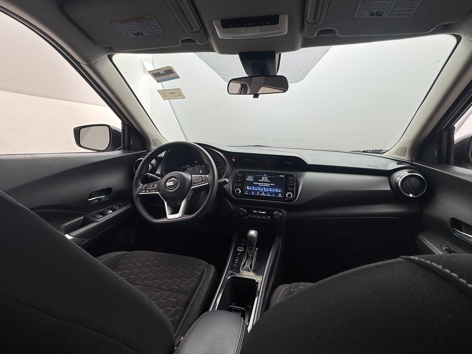 Thumbnail: 2021 Nissan Kicks - 3