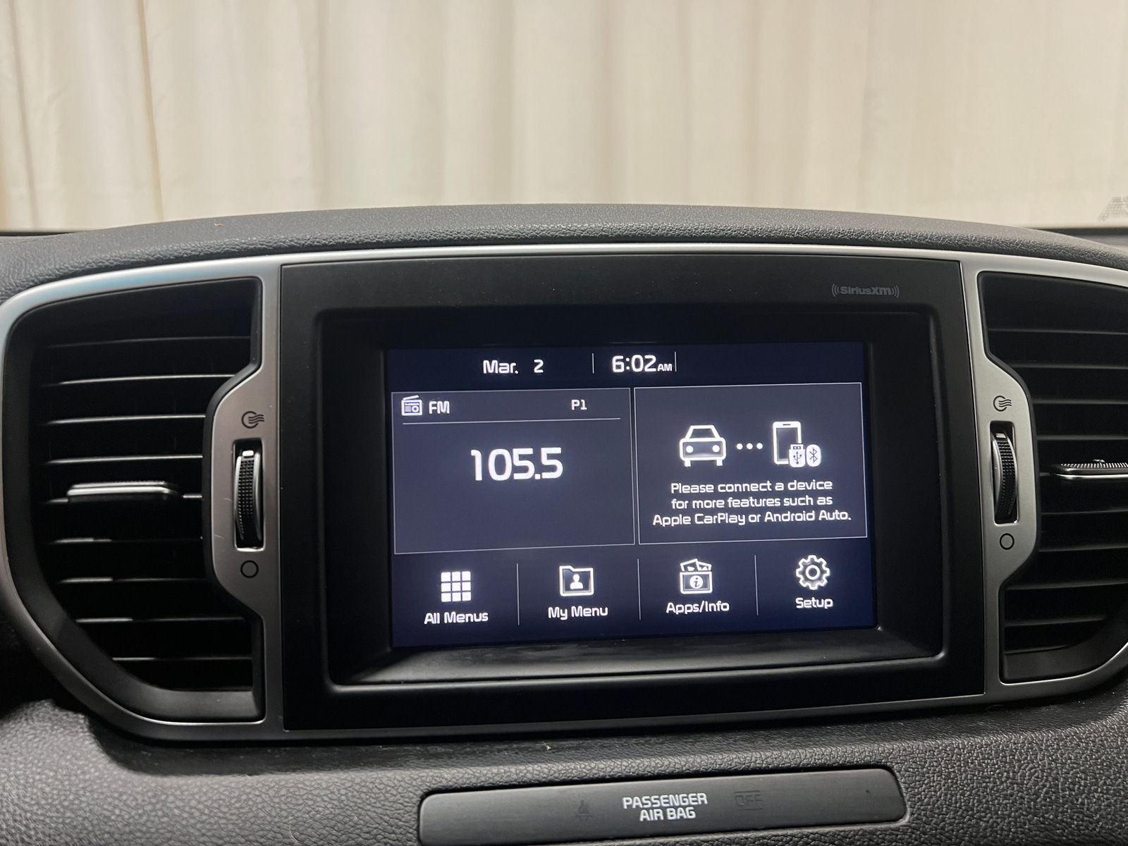 Thumbnail: 2017 Kia Sportage - 3