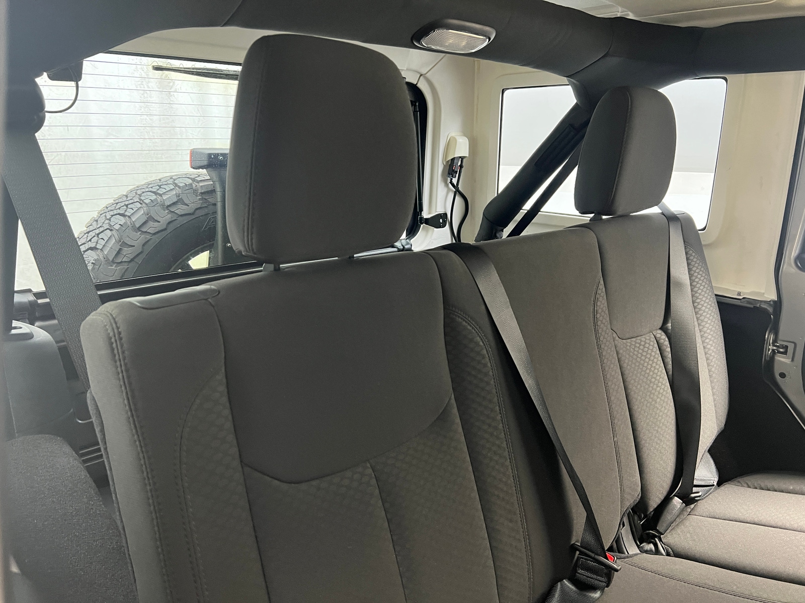 Thumbnail: 2018 Jeep Wrangler - 6