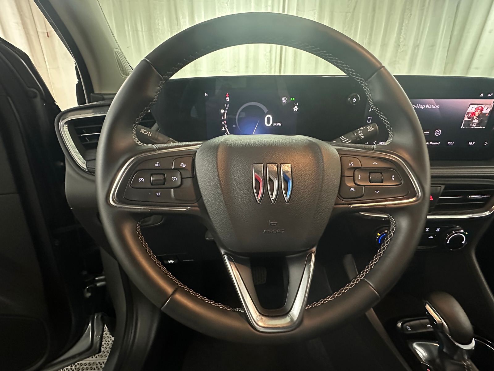 Thumbnail: 2025 Buick Encore GX - 4