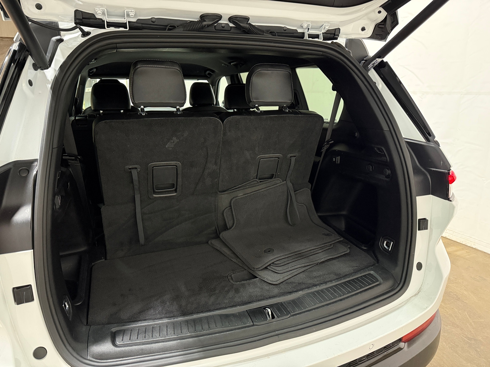 Thumbnail: 2021 Jeep Grand Cherokee L - 6