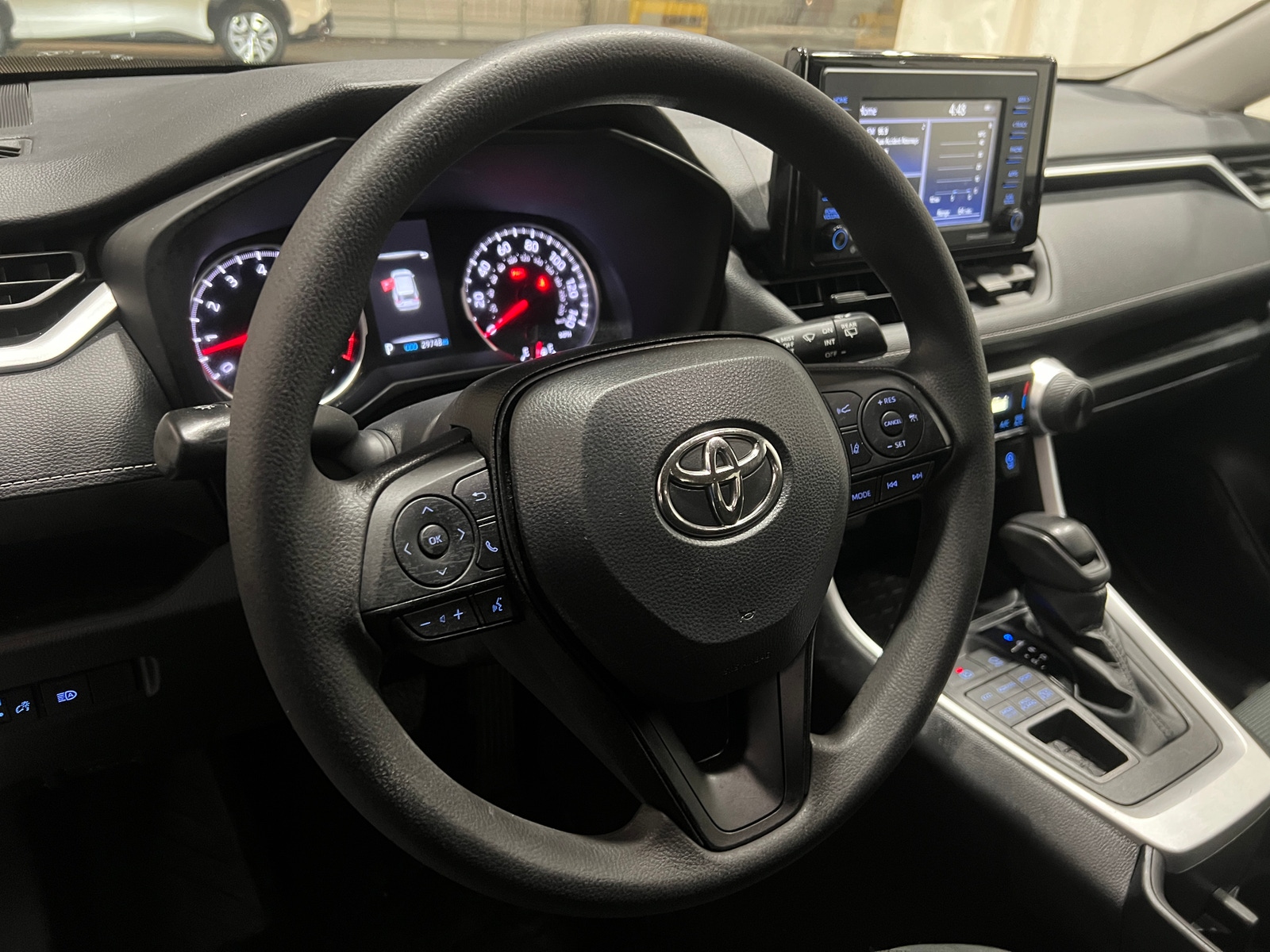 Thumbnail: 2022 Toyota RAV4 - 5