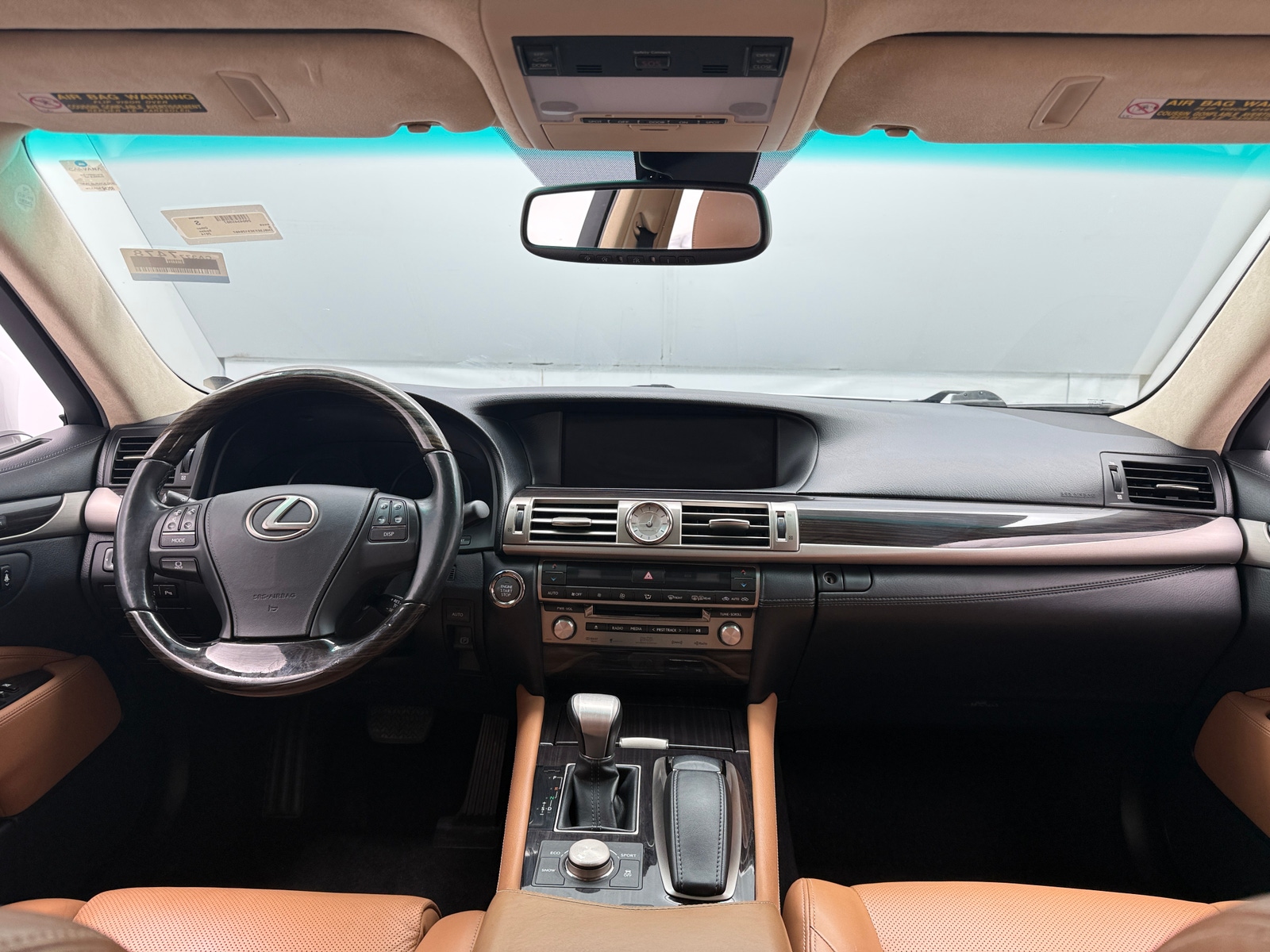 Thumbnail: 2014 Lexus LS - 2