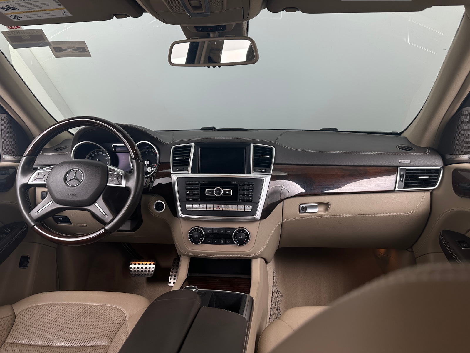 Thumbnail: 2015 Mercedes-Benz M-Class - 2