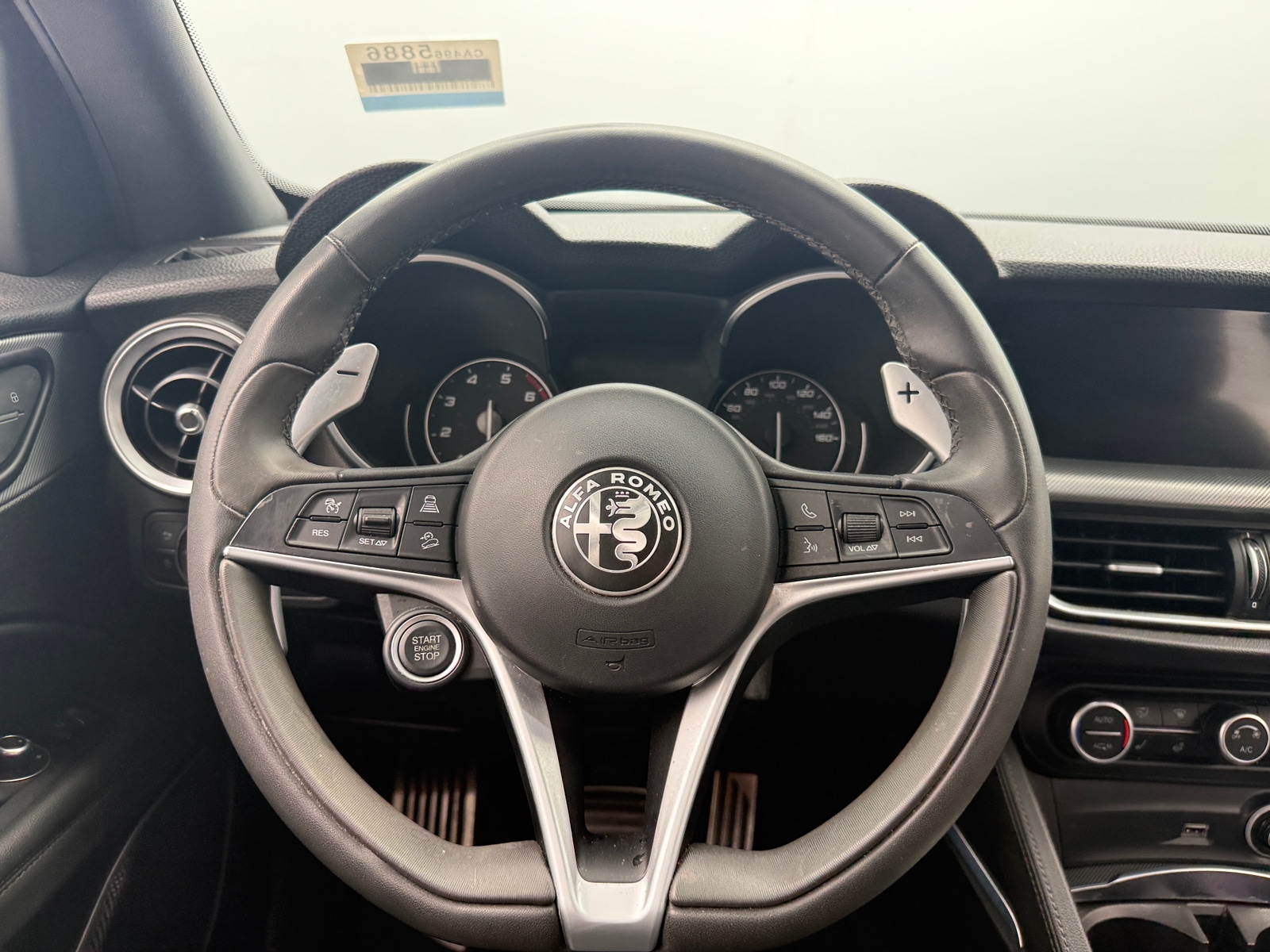 Thumbnail: 2018 Alfa Romeo Stelvio - 4