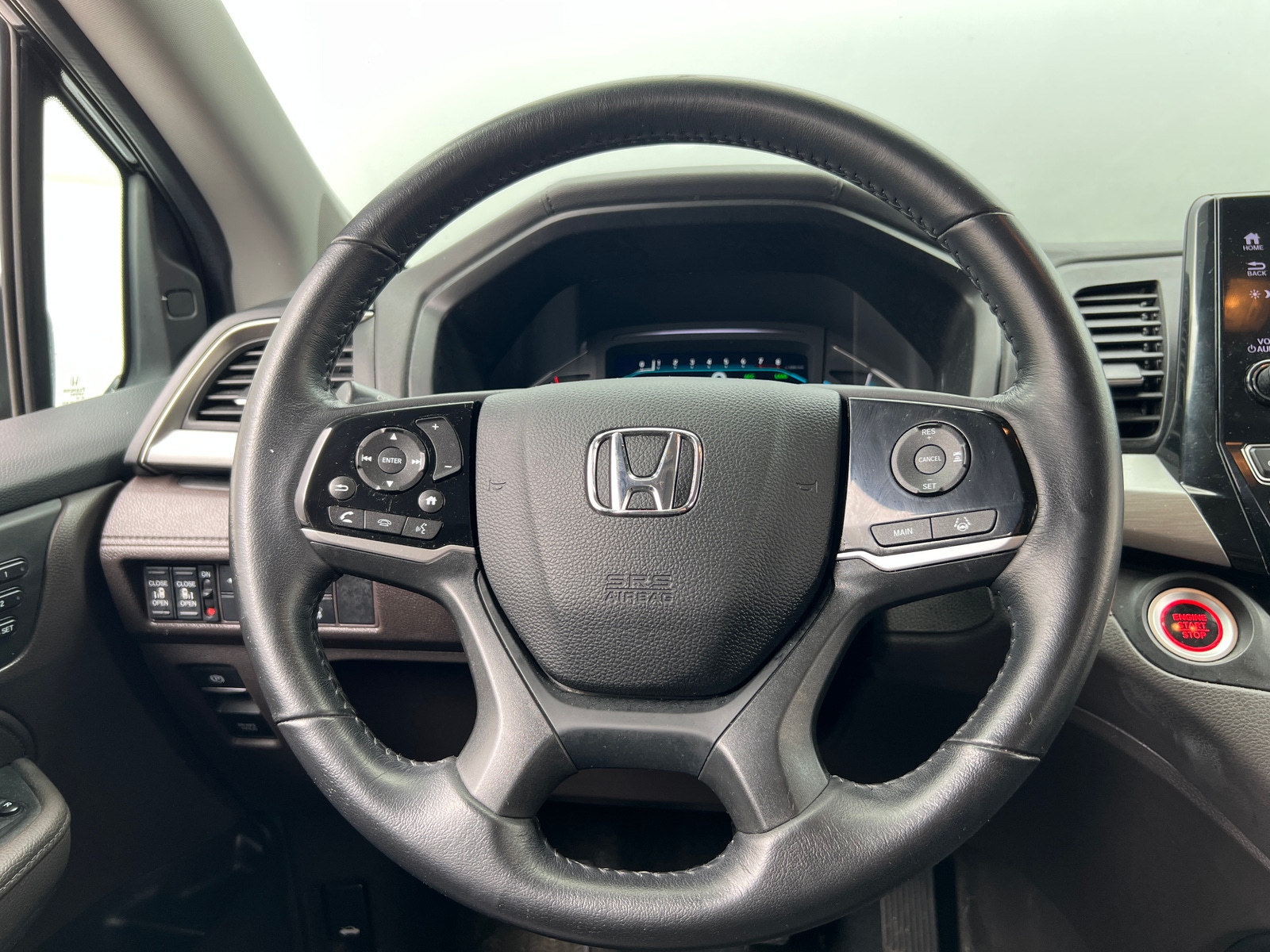 Thumbnail: 2019 Honda Odyssey - 4