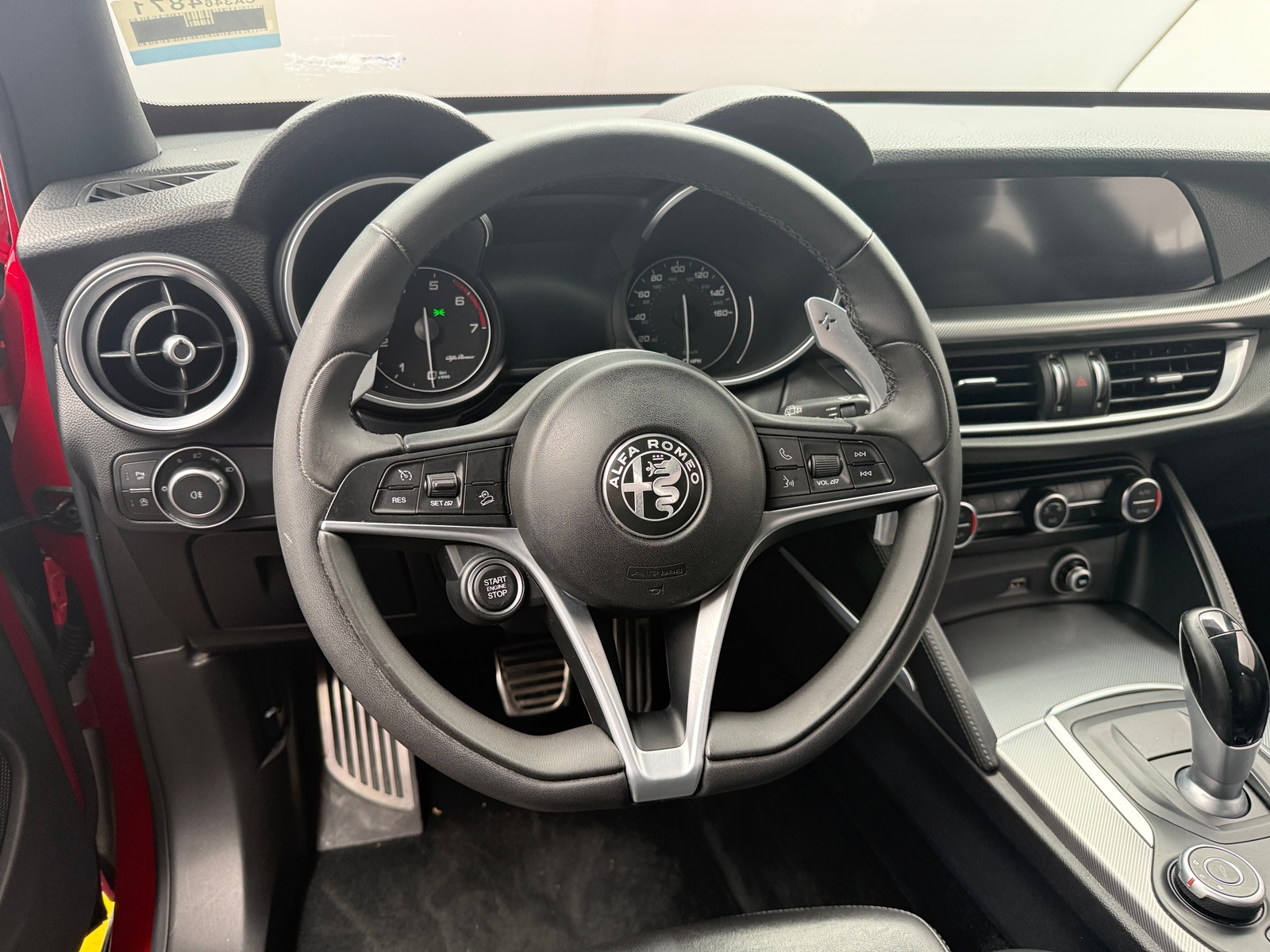 Thumbnail: 2019 Alfa Romeo Stelvio - 4