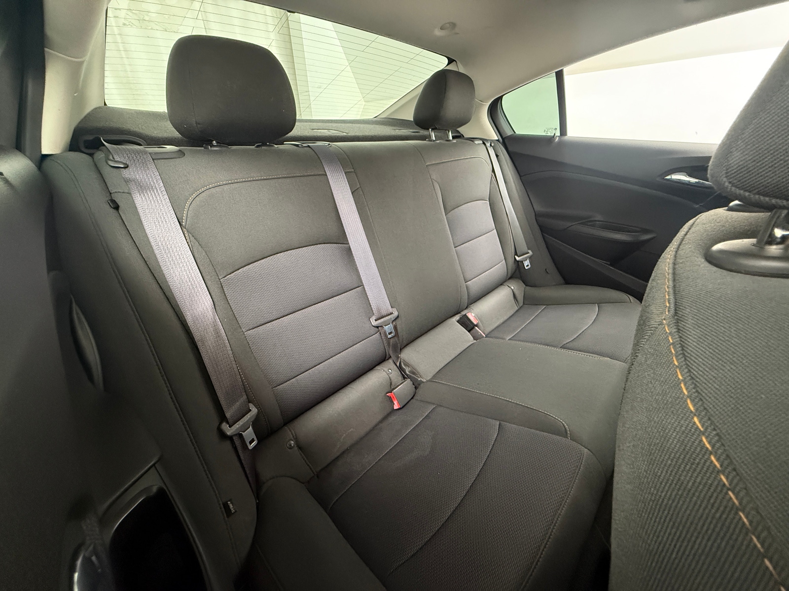 Thumbnail: 2017 Chevrolet Cruze - 6