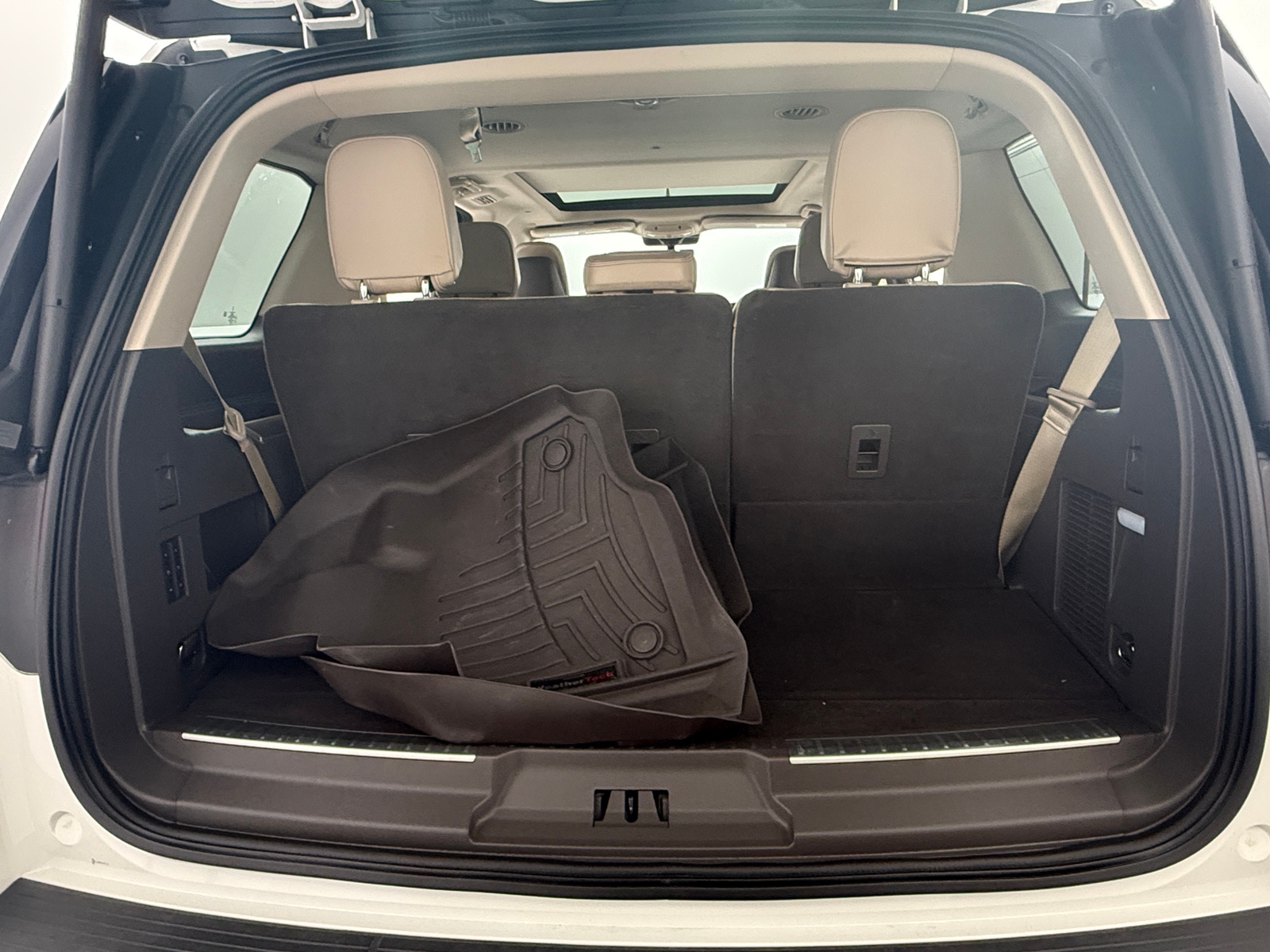 Thumbnail: 2022 Lincoln Navigator - 6