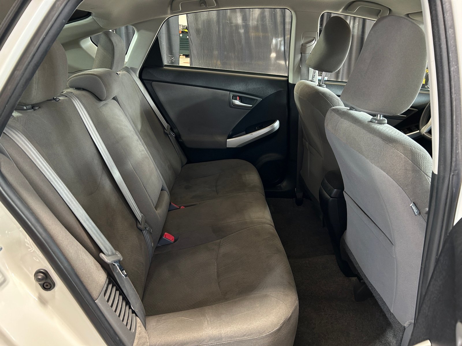 Thumbnail: 2015 Toyota Prius - 6