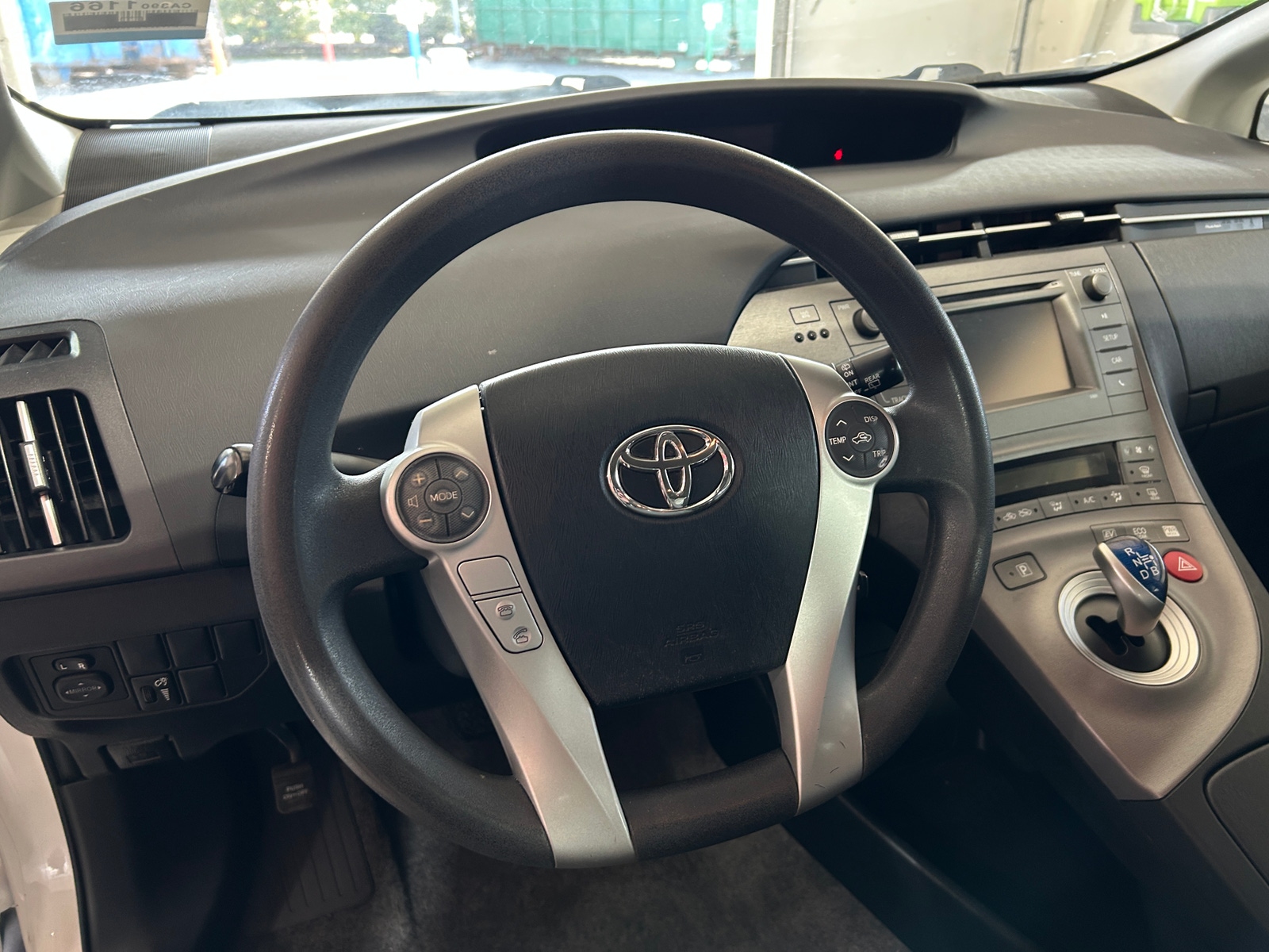 Thumbnail: 2015 Toyota Prius - 5