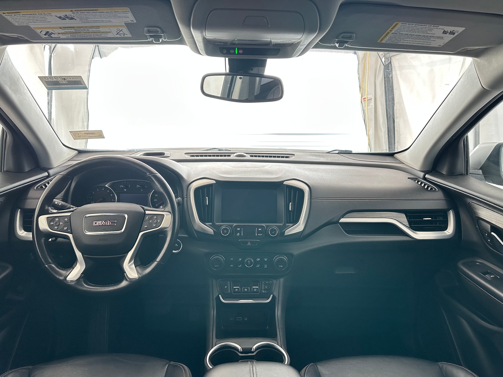 Thumbnail: 2020 GMC Terrain - 2