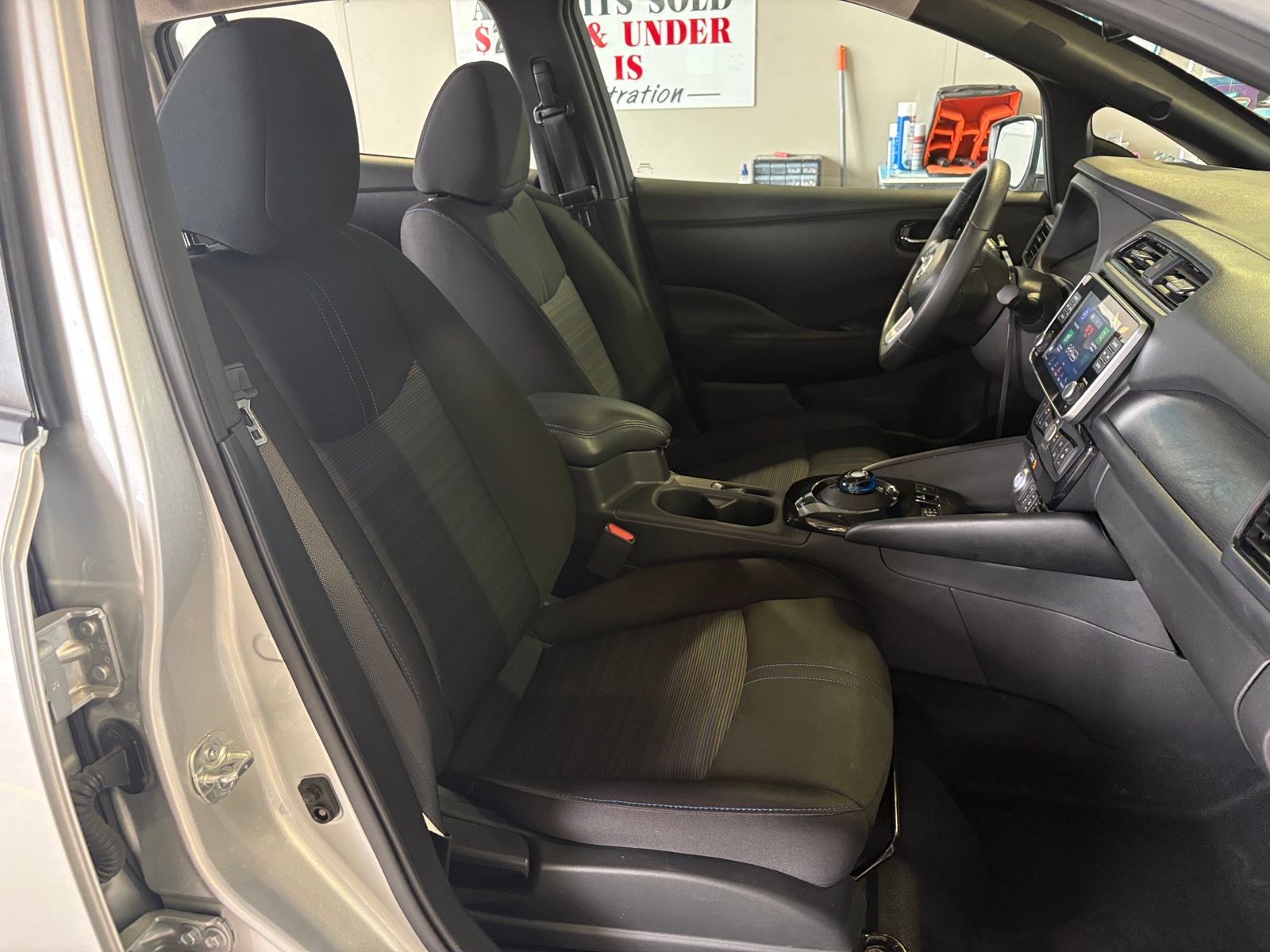 Thumbnail: 2024 Nissan Leaf - 2