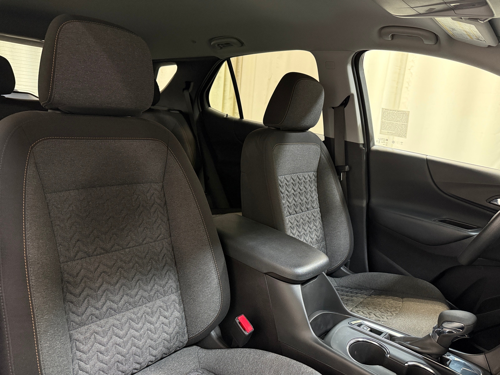 Thumbnail: 2024 Chevrolet Equinox - 2