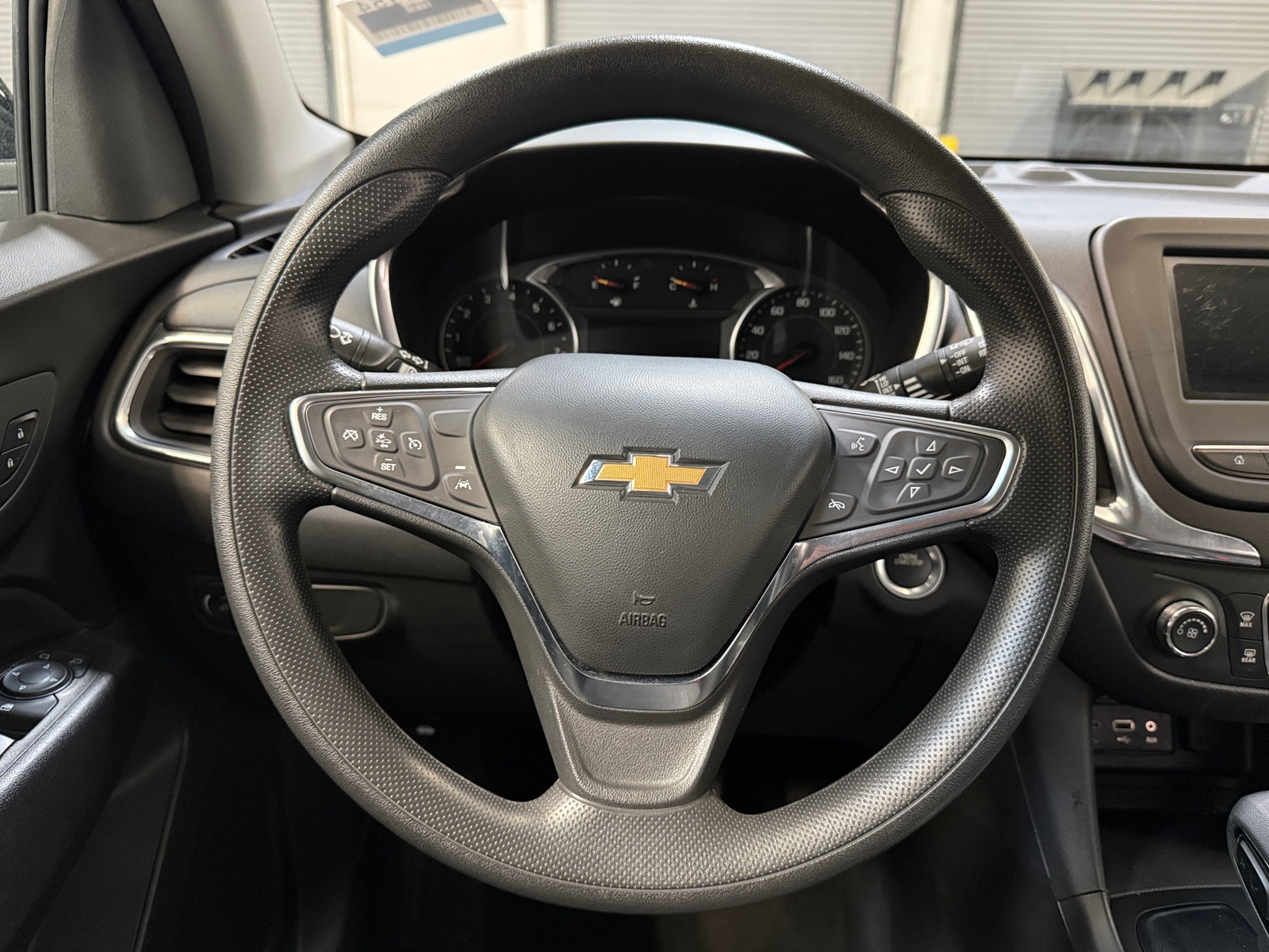 Thumbnail: 2024 Chevrolet Equinox - 5