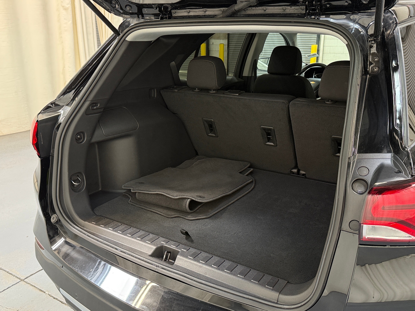 Thumbnail: 2024 Chevrolet Equinox - 7