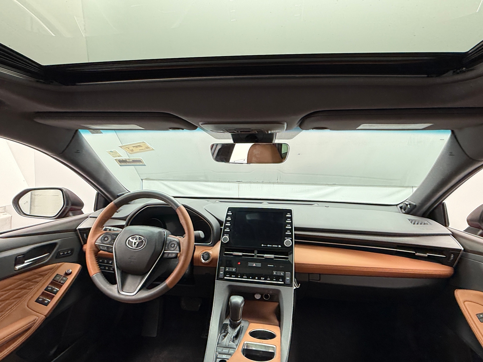 Thumbnail: 2020 Toyota Avalon - 2