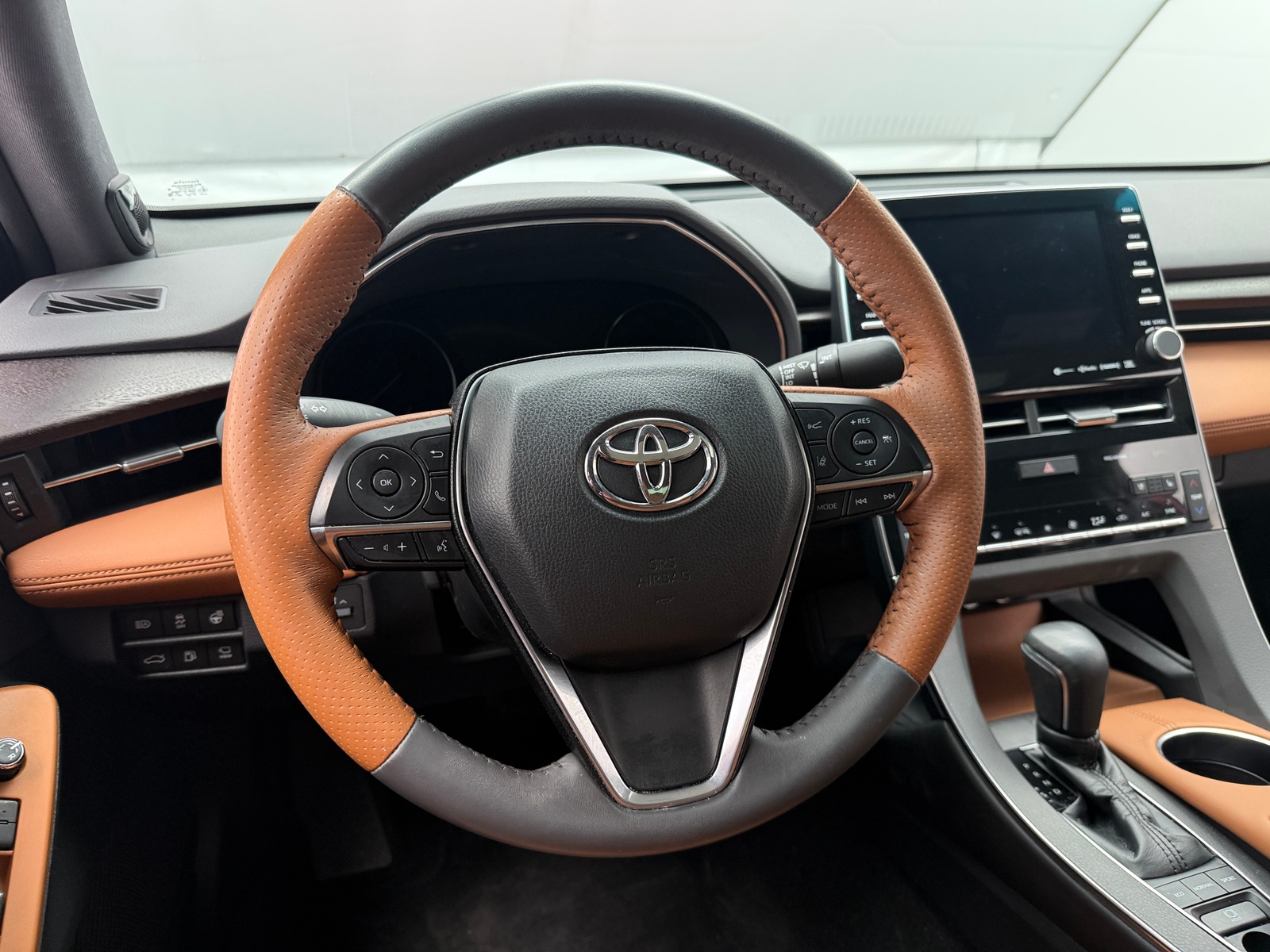 Thumbnail: 2020 Toyota Avalon - 4