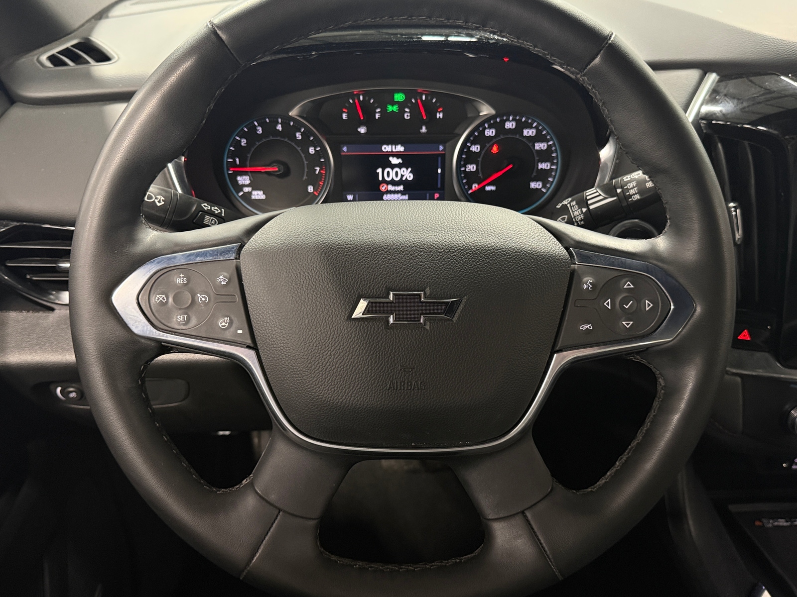 Thumbnail: 2023 Chevrolet Traverse - 4