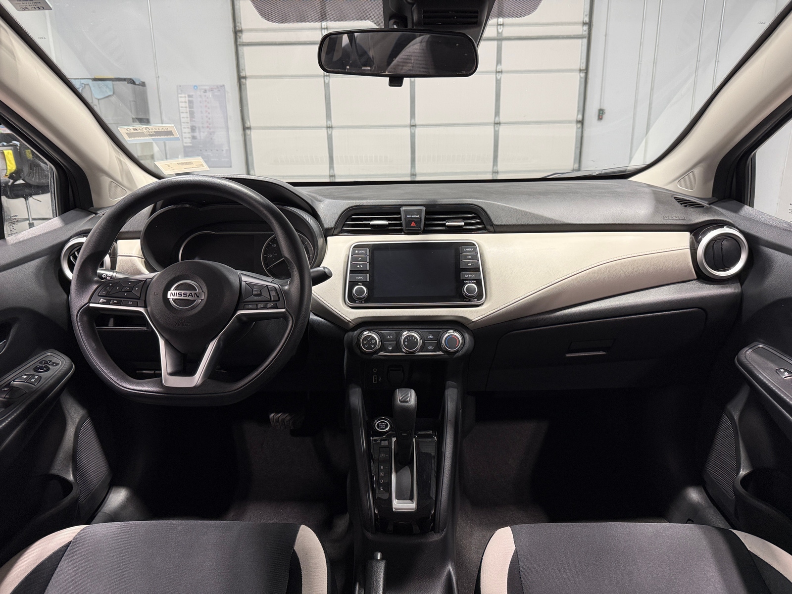 Thumbnail: 2022 Nissan Versa - 3