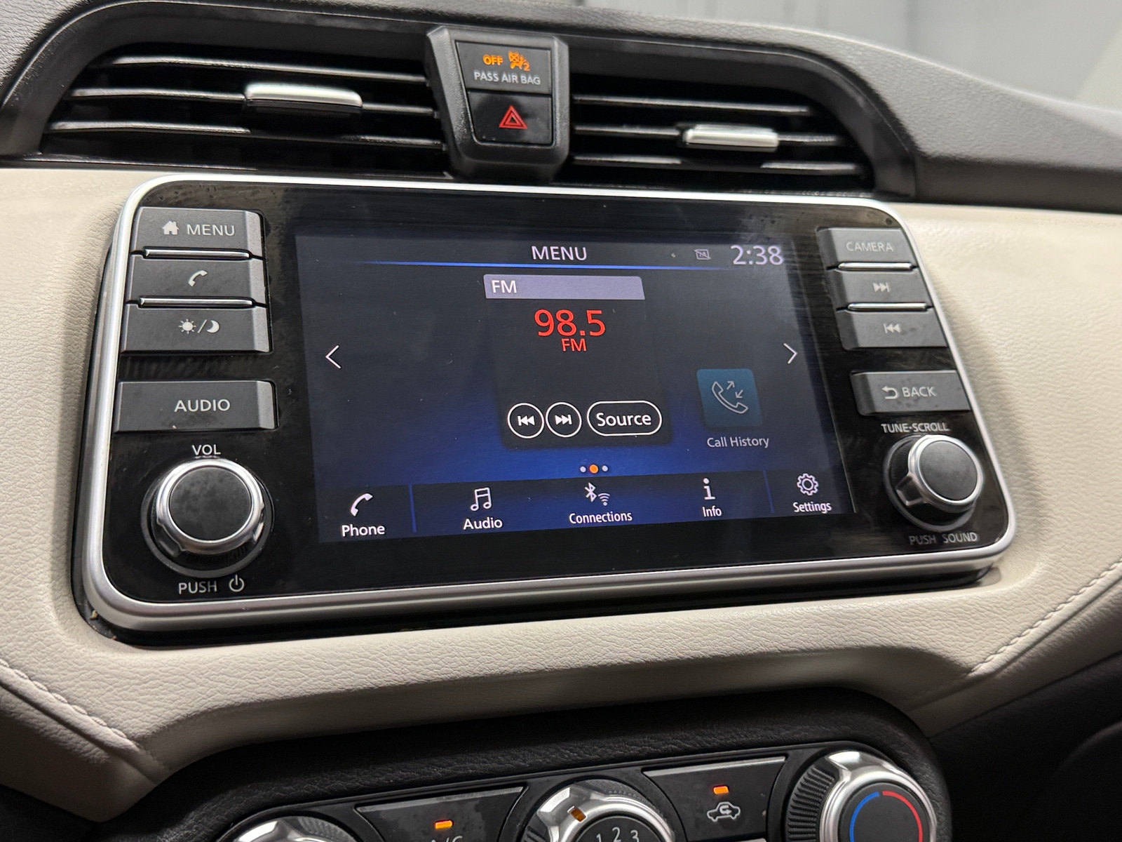 Thumbnail: 2022 Nissan Versa - 4