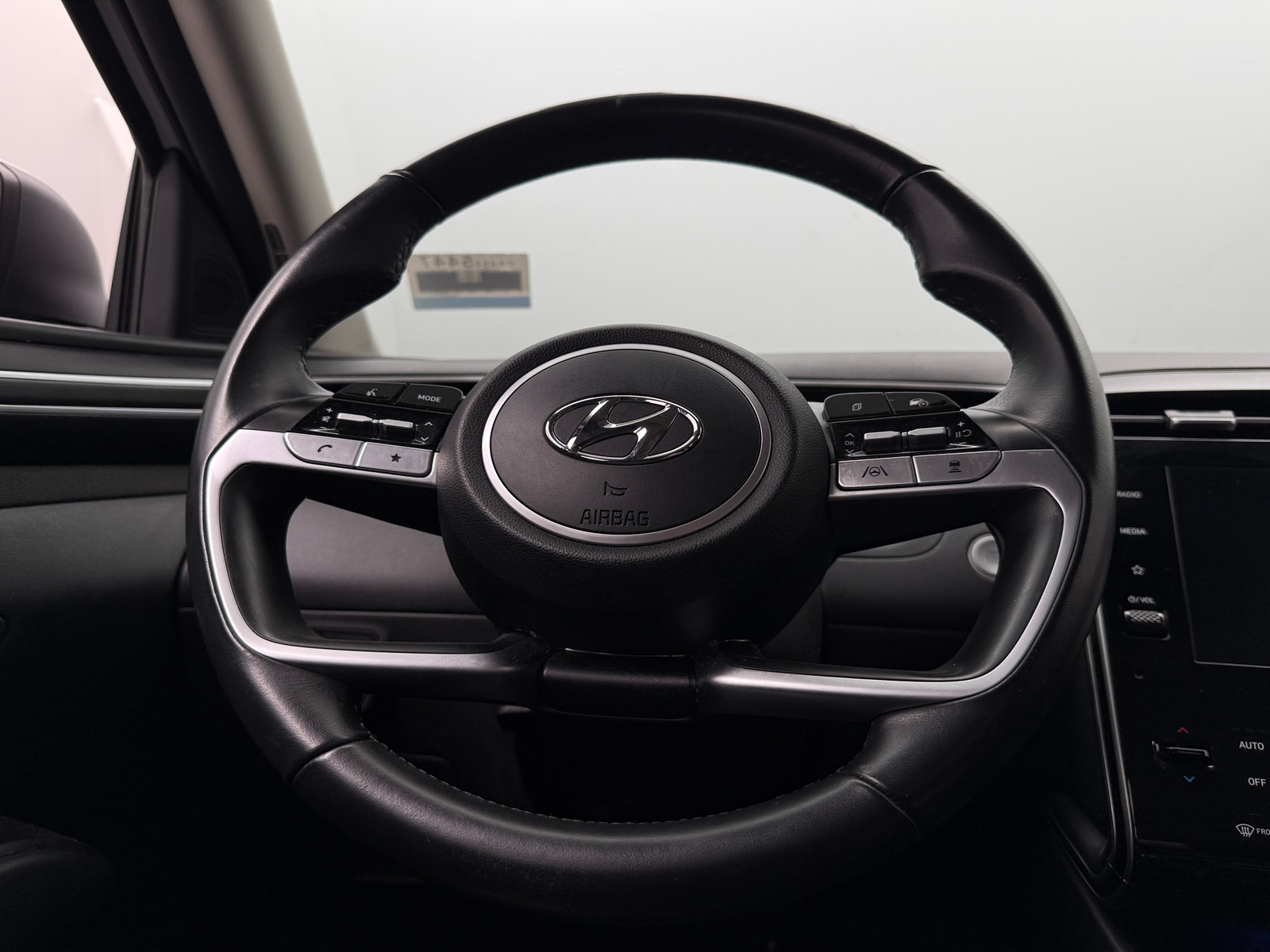 Thumbnail: 2023 Hyundai Tucson - 5