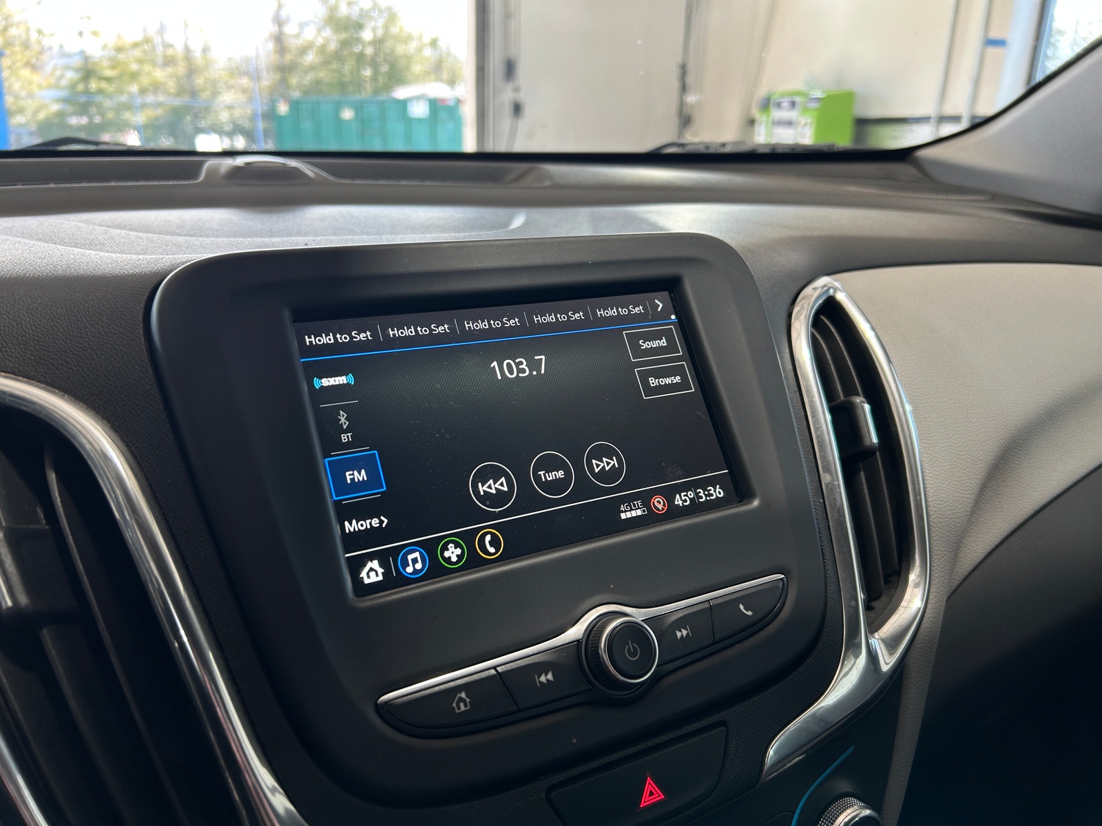 Thumbnail: 2019 Chevrolet Equinox - 4