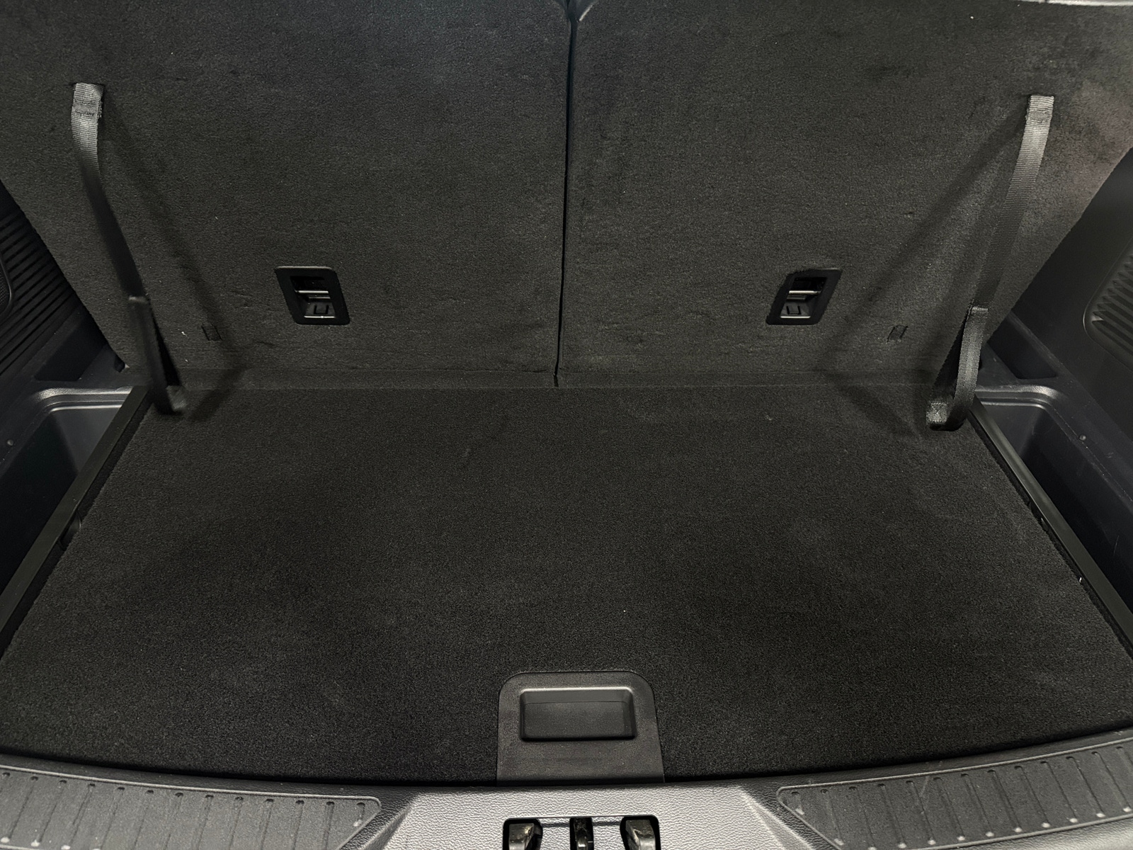 Thumbnail: 2025 Ford Explorer - 6