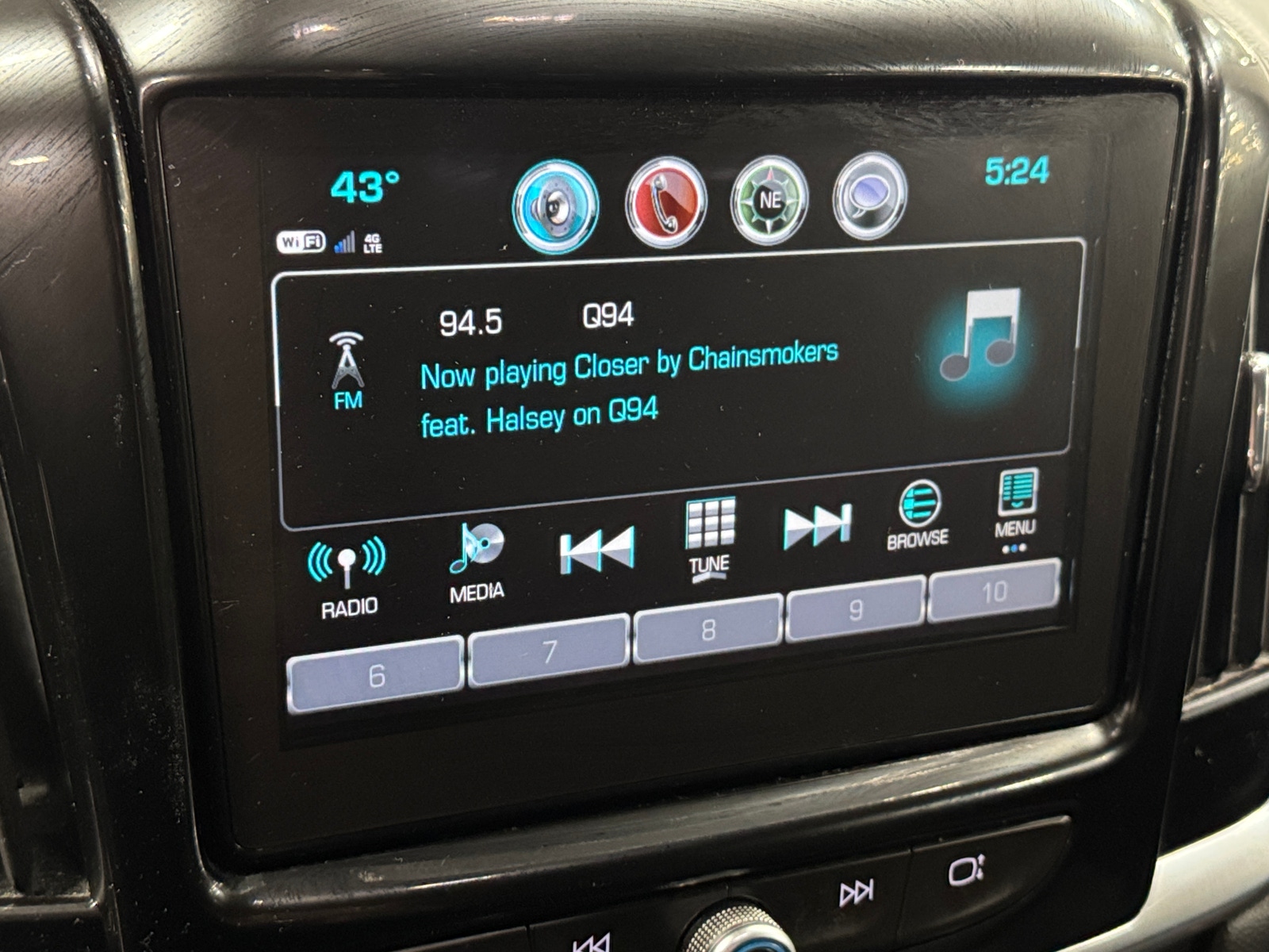 Thumbnail: 2018 Chevrolet Traverse - 4