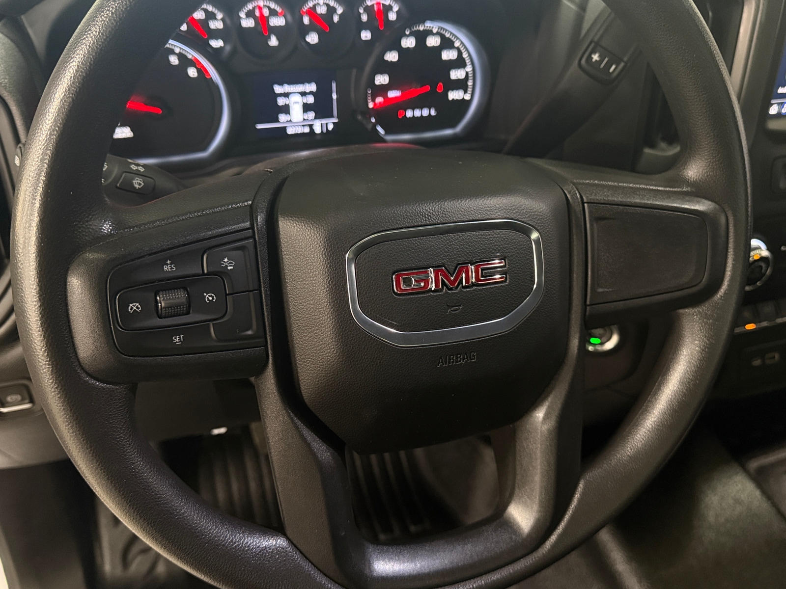 Thumbnail: 2023 GMC Sierra 1500 - 5