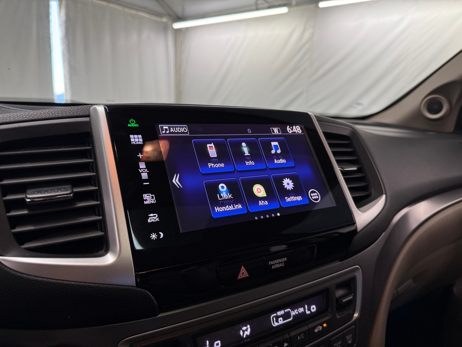 Thumbnail: 2016 Honda Pilot - 3