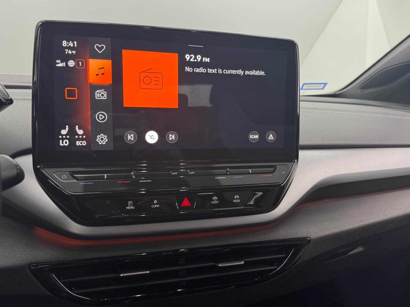 Thumbnail: 2023 Volkswagen ID.4 - 4