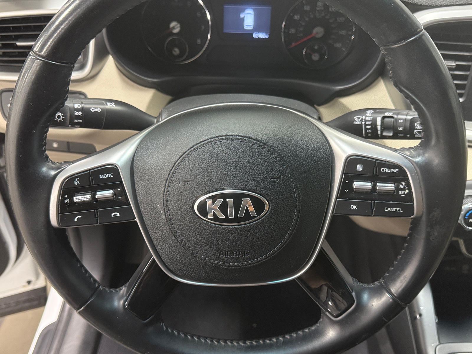 Thumbnail: 2020 Kia Sorento - 5