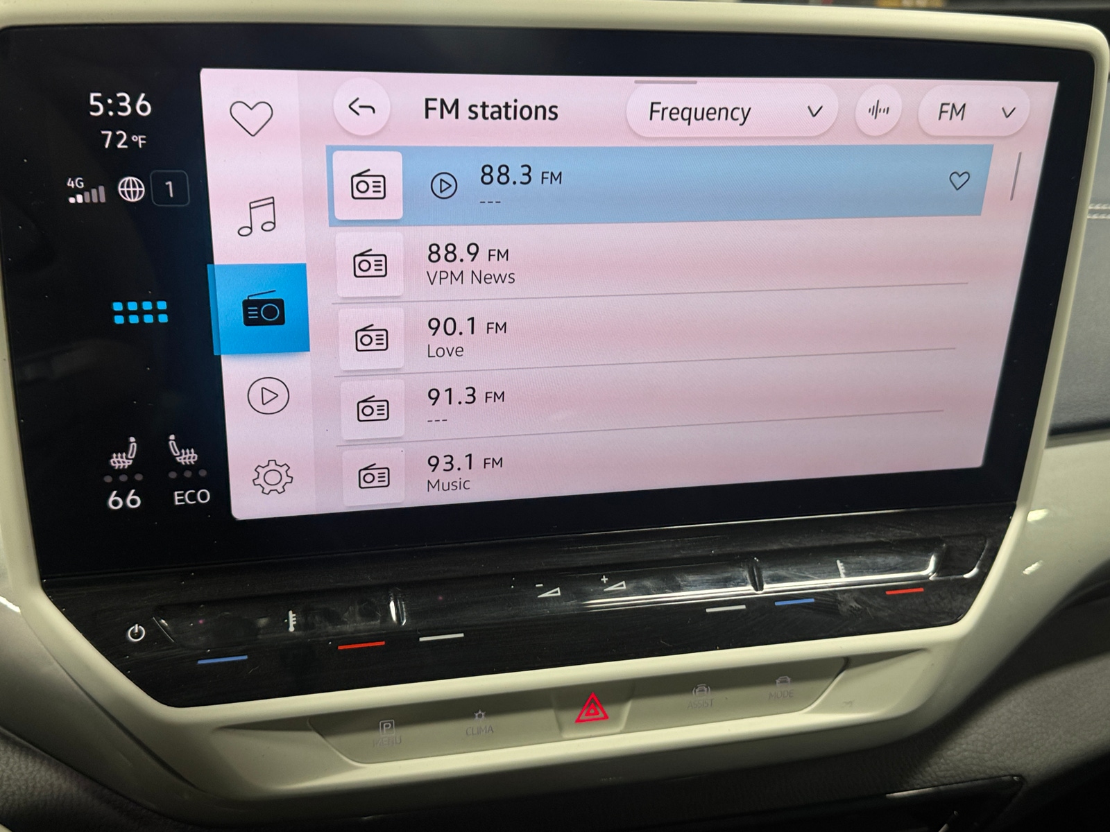 Thumbnail: 2023 Volkswagen ID.4 - 3