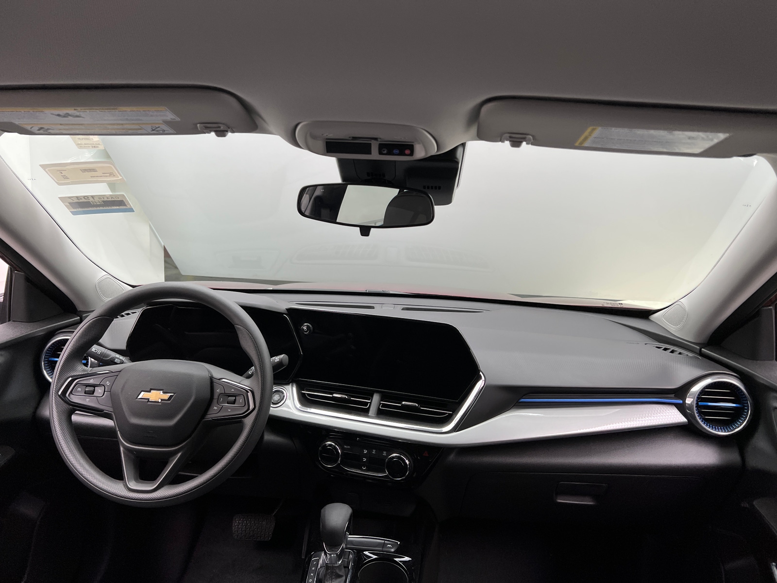 Thumbnail: 2025 Chevrolet Trax - 3