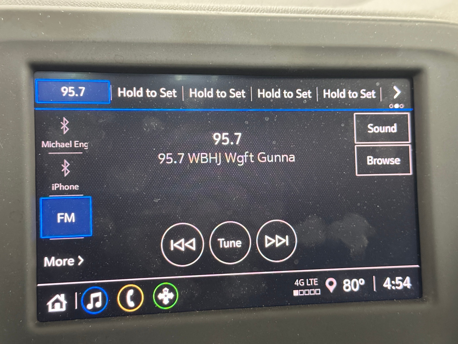 Thumbnail: 2022 Chevrolet Equinox - 4