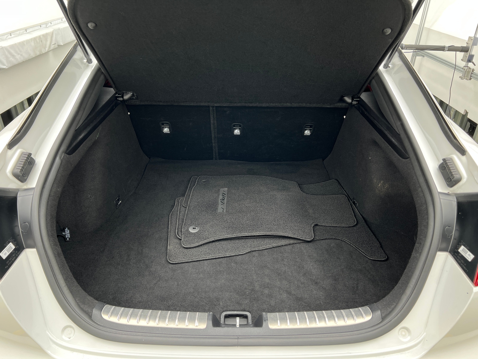 Thumbnail: 2022 Kia Stinger - 6