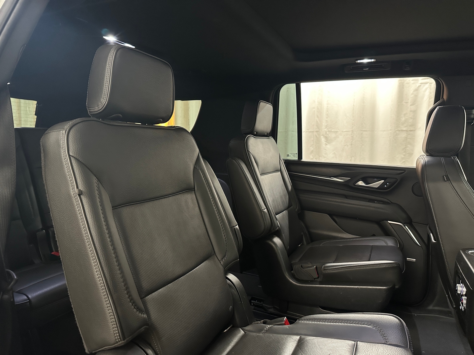 Thumbnail: 2022 GMC Yukon XL - 5