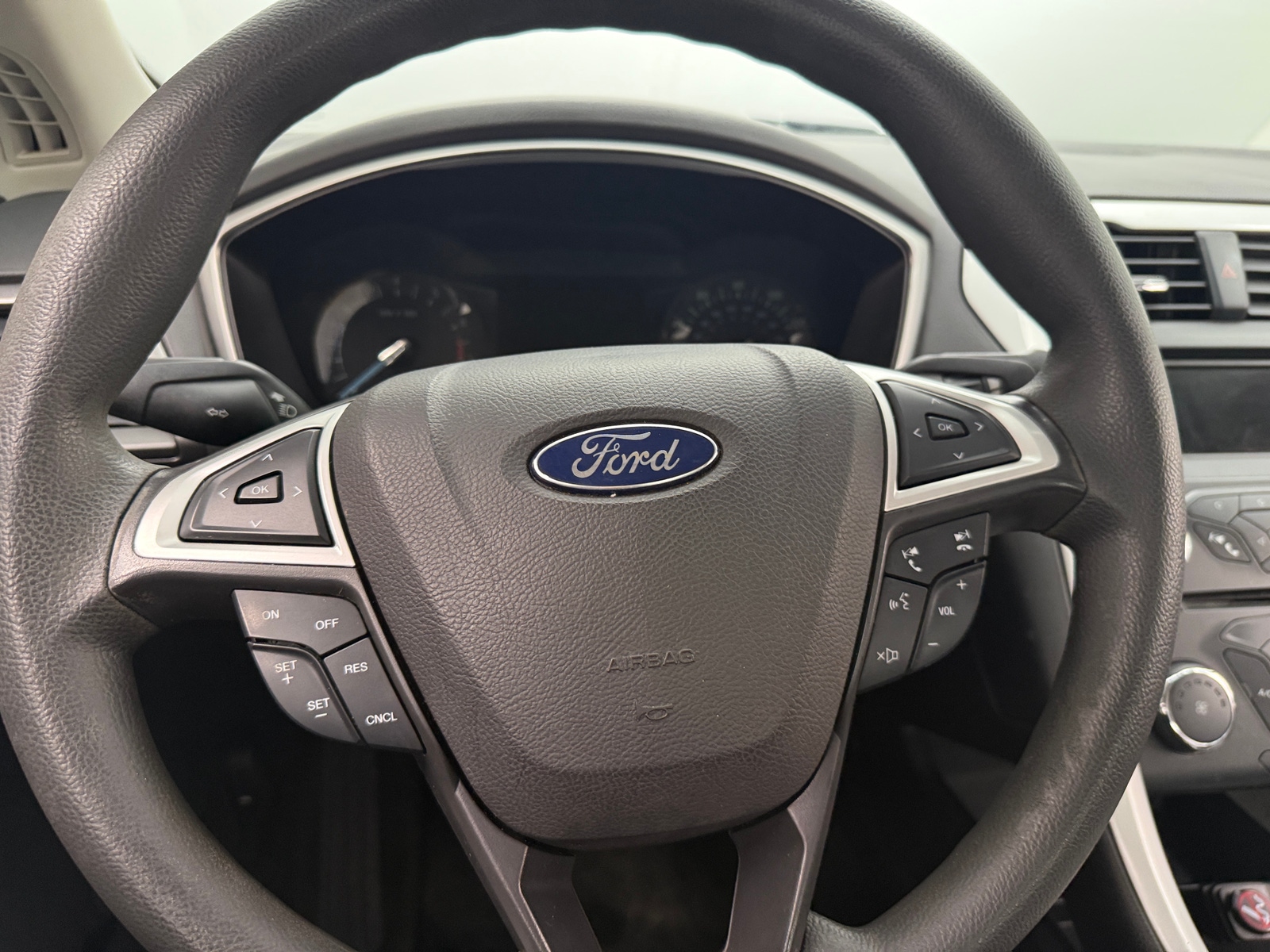 Thumbnail: 2016 Ford Fusion - 5