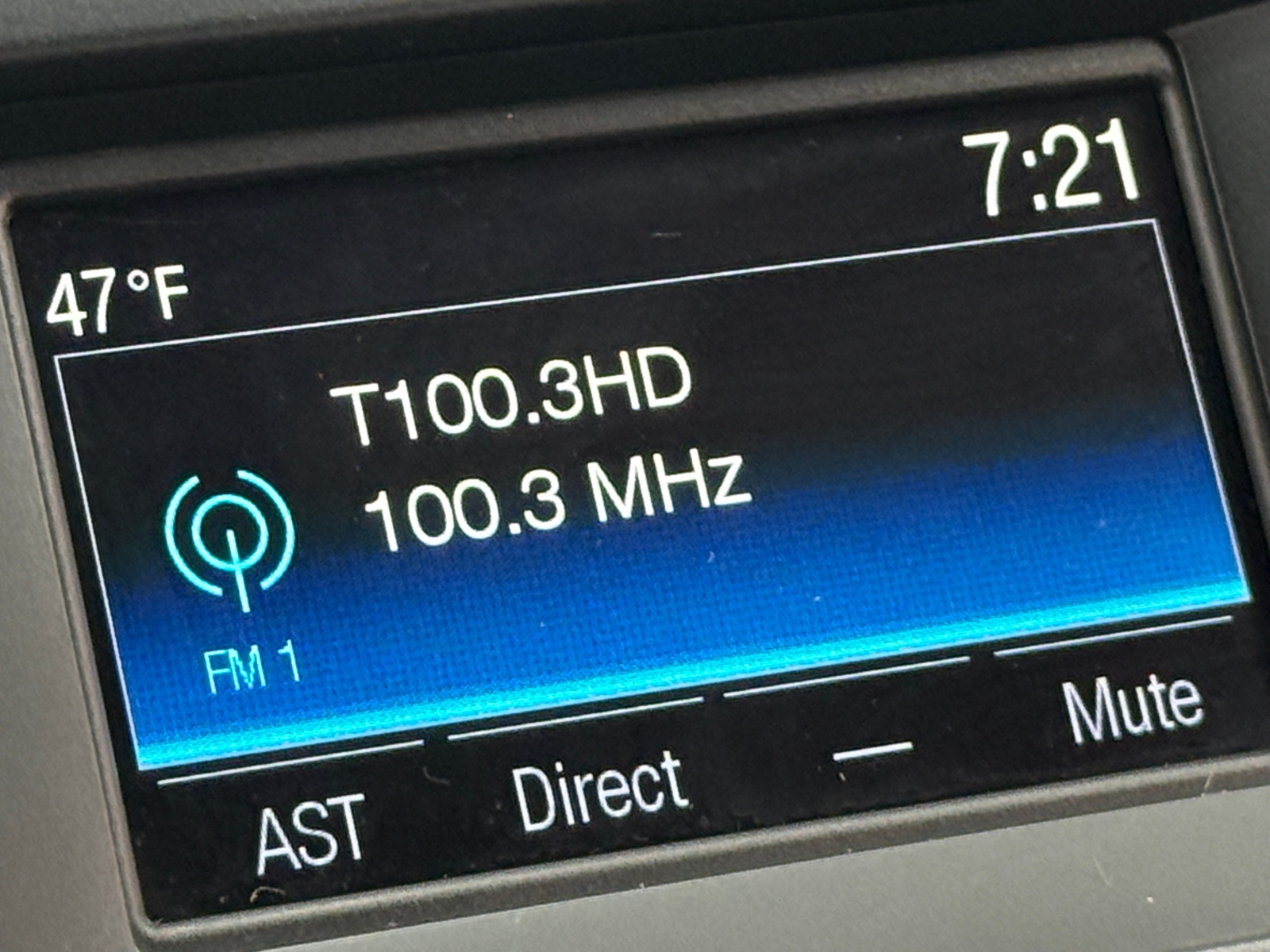 Thumbnail: 2016 Ford Fusion - 4