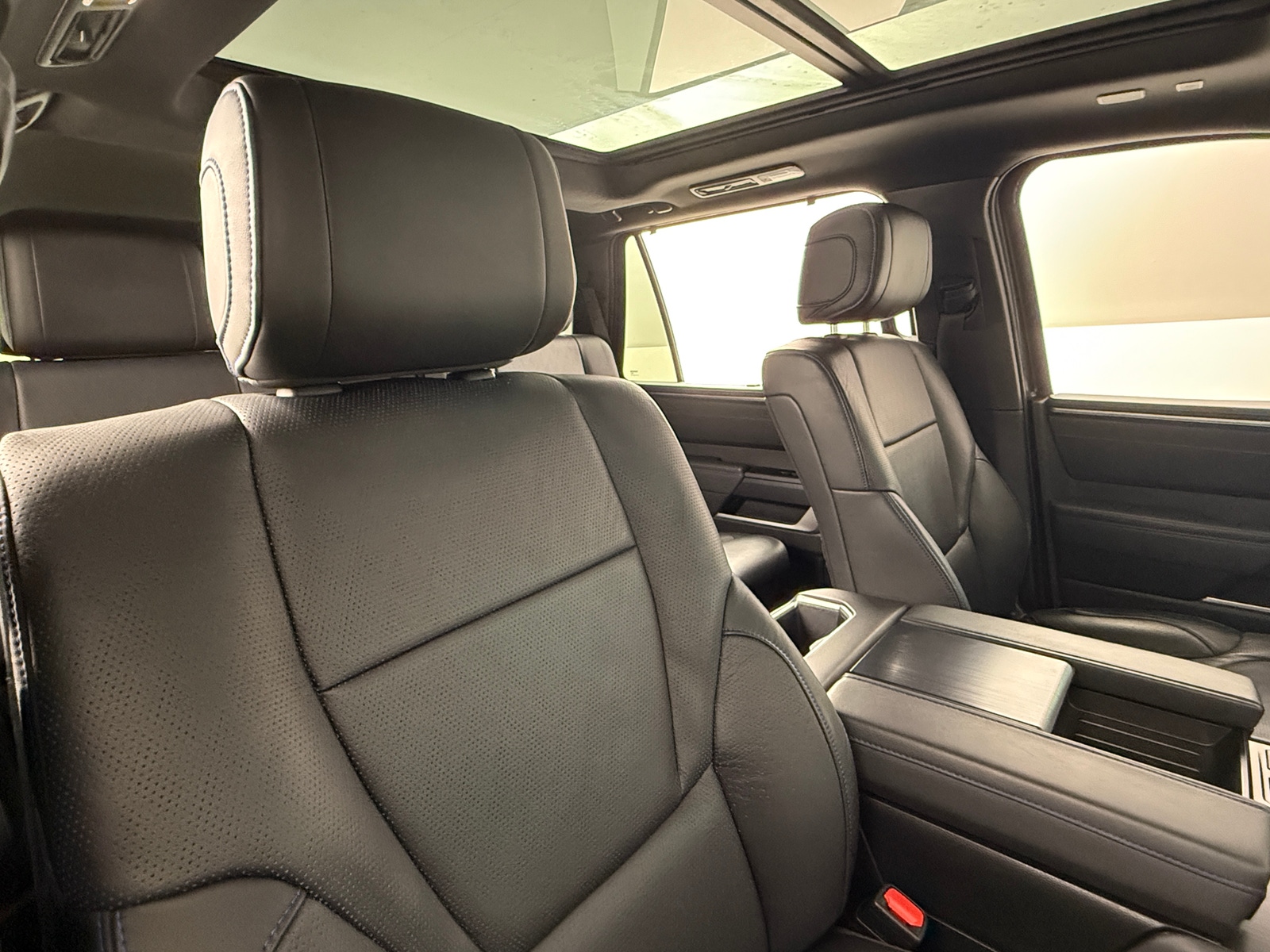 Thumbnail: 2023 Toyota Sequoia - 2