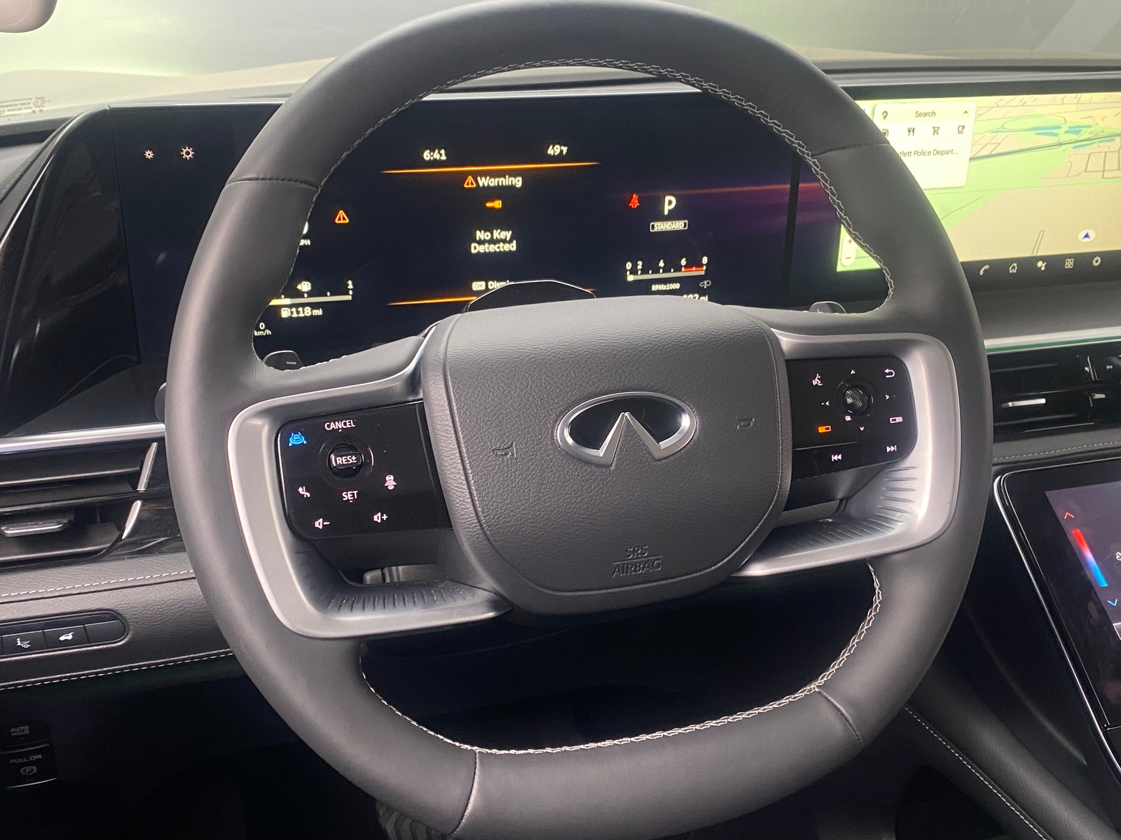 Thumbnail: 2025 INFINITI QX80 - 4