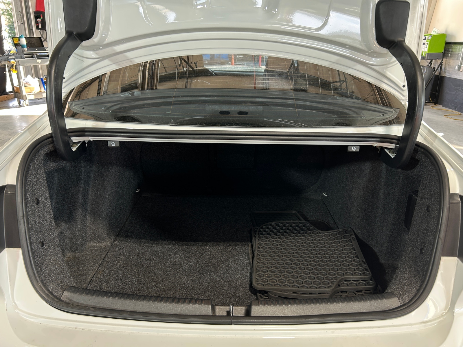 Thumbnail: 2015 Volkswagen Jetta - 6