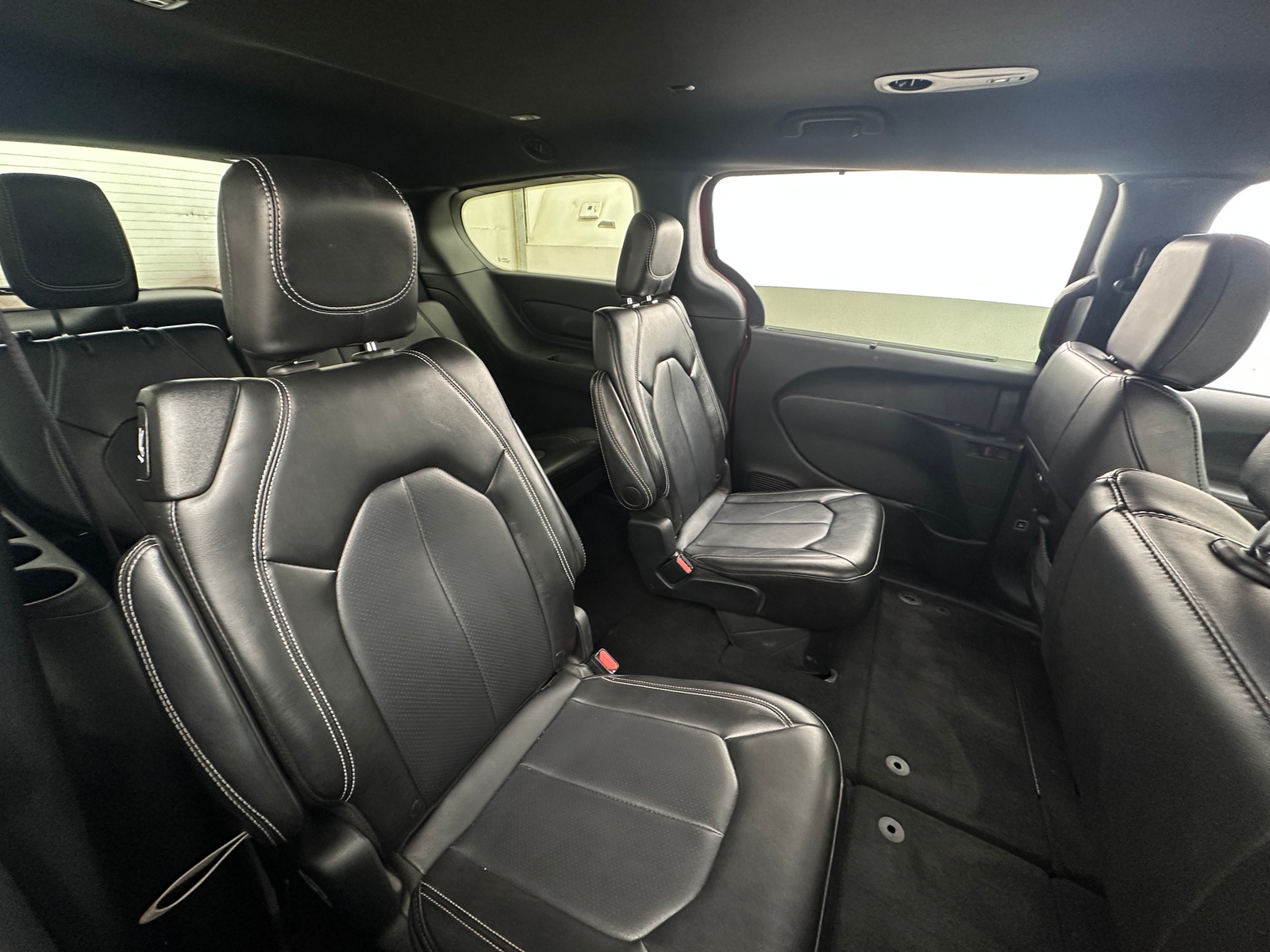 Thumbnail: 2025 Chrysler Pacifica - 5