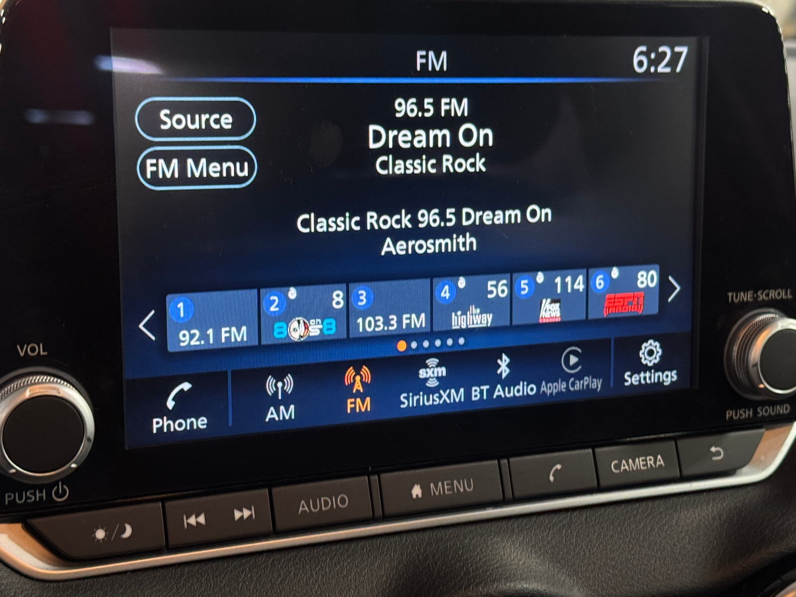 Thumbnail: 2023 Nissan Sentra - 4