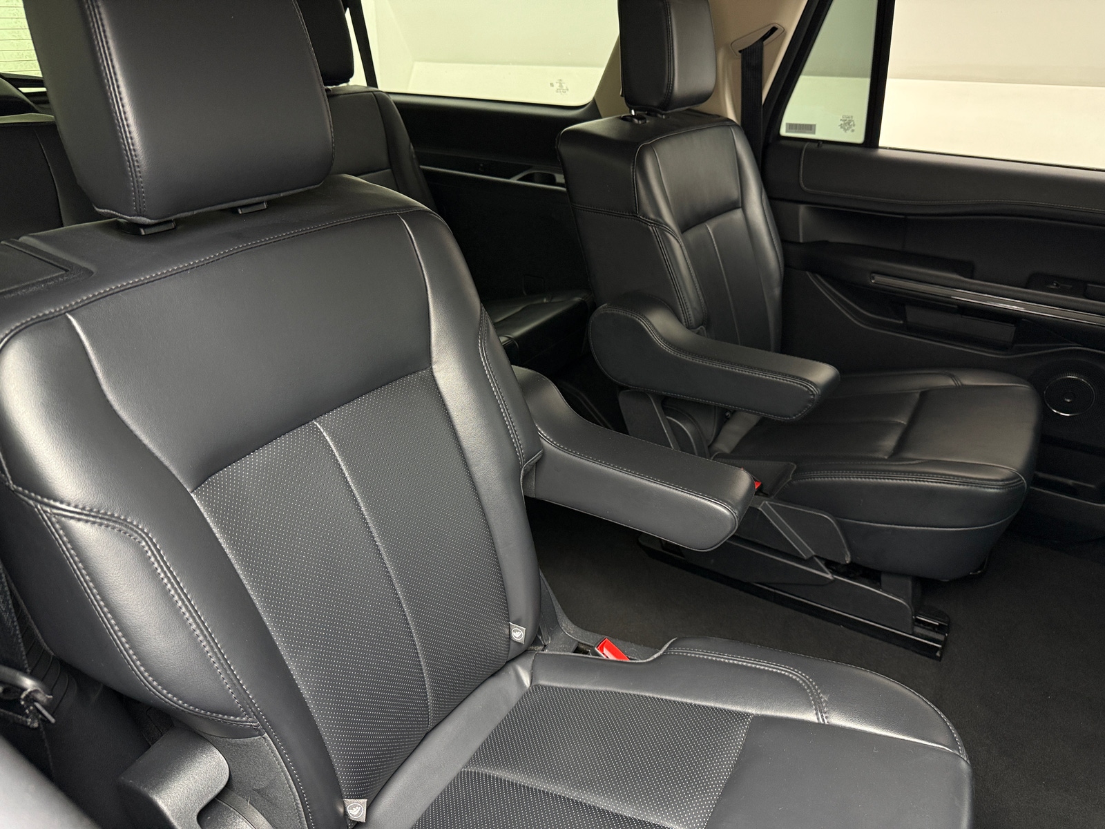 Thumbnail: 2024 Ford Expedition MAX - 5