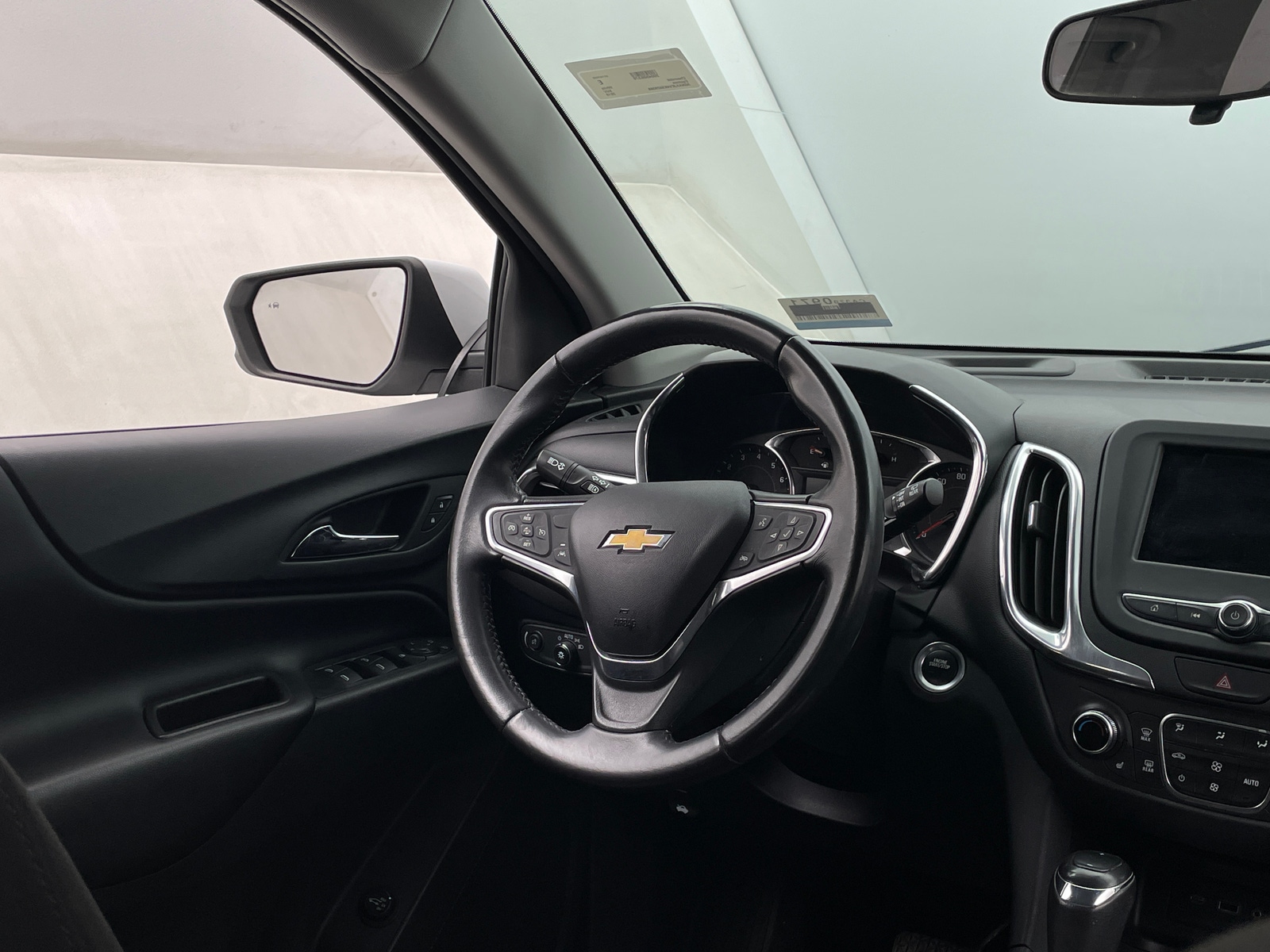 Thumbnail: 2019 Chevrolet Equinox - 5
