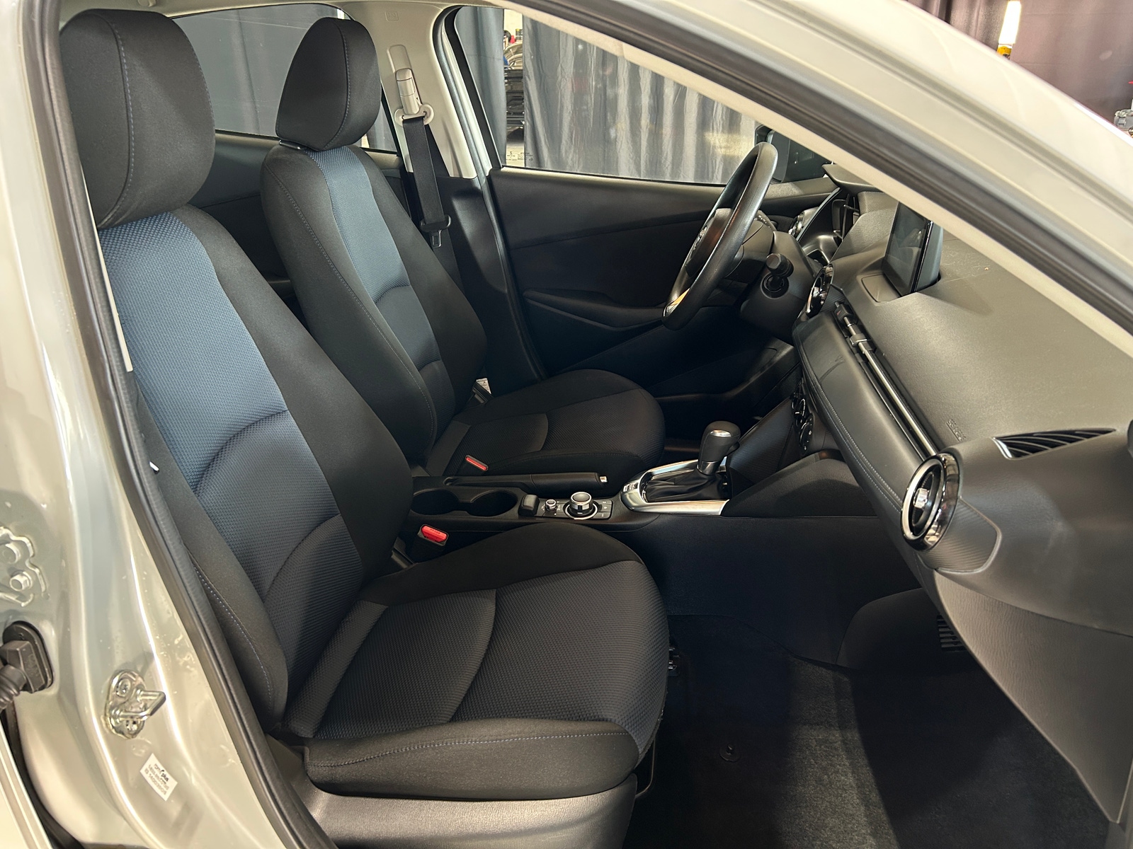 Thumbnail: 2019 Toyota Yaris - 2