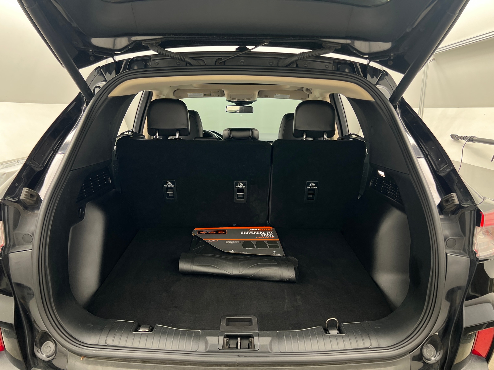 Thumbnail: 2020 Ford Escape - 6